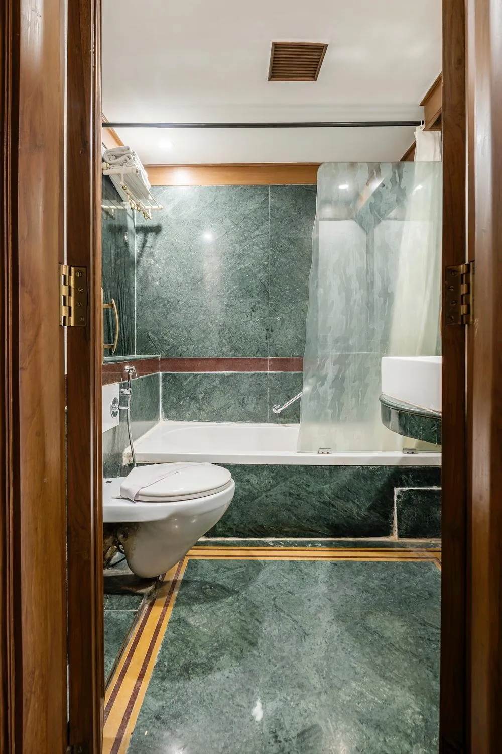 Hotel Kwality Regency