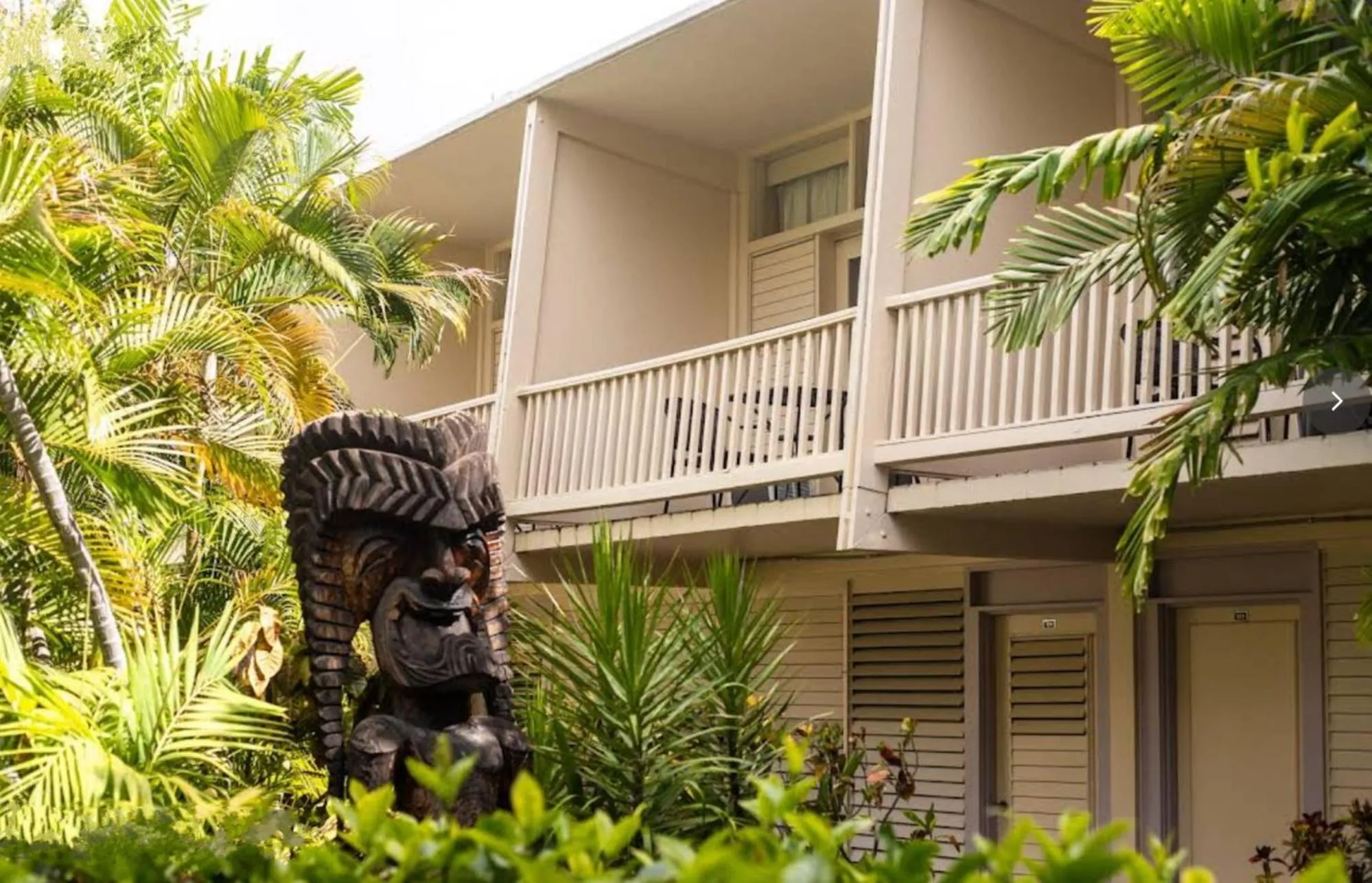 Bposhtels Waikiki Retreat