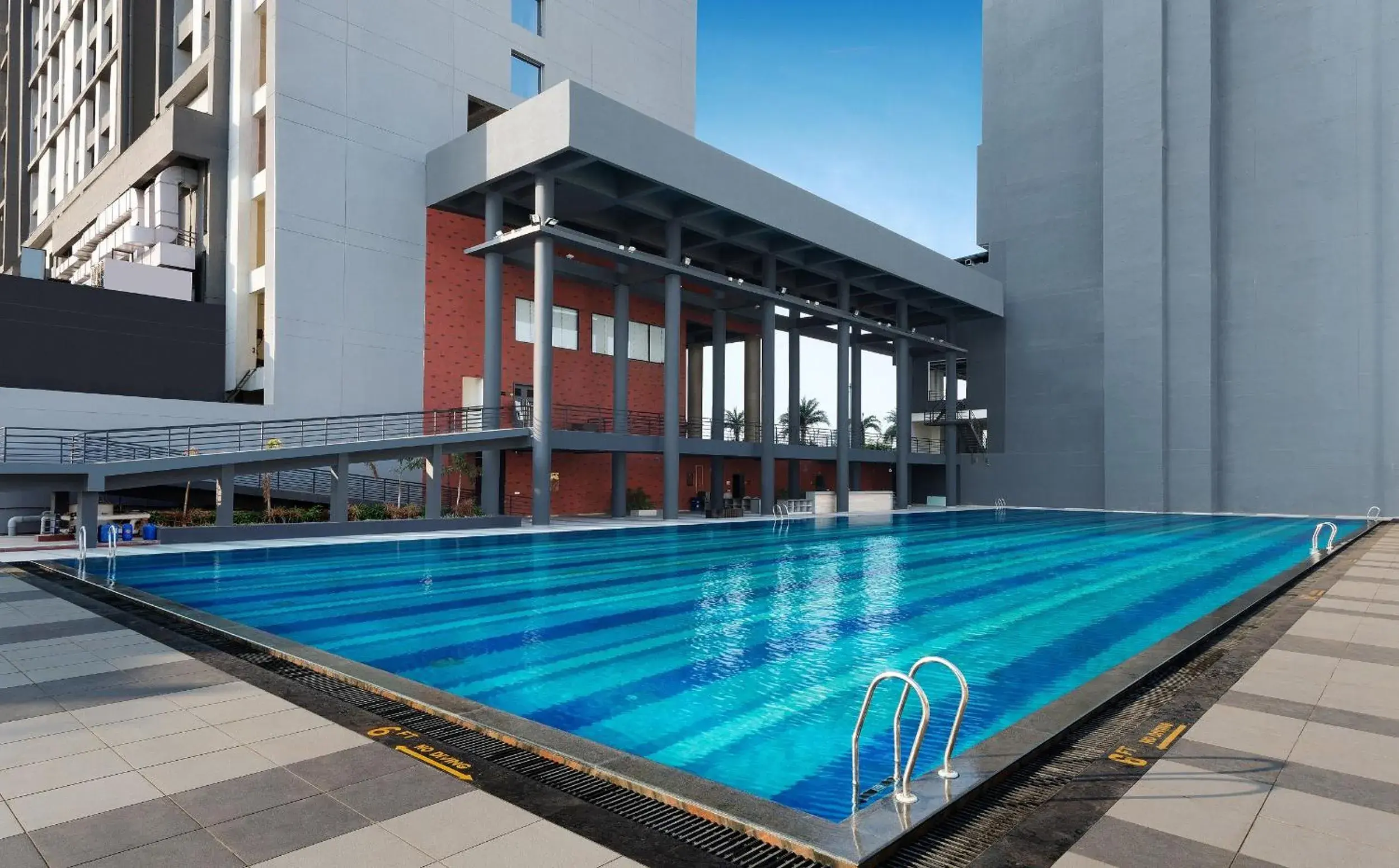Swimming pool in Wyndham Ahmedabad Shela Swimming pool in Wyndham Ahmedabad Shela