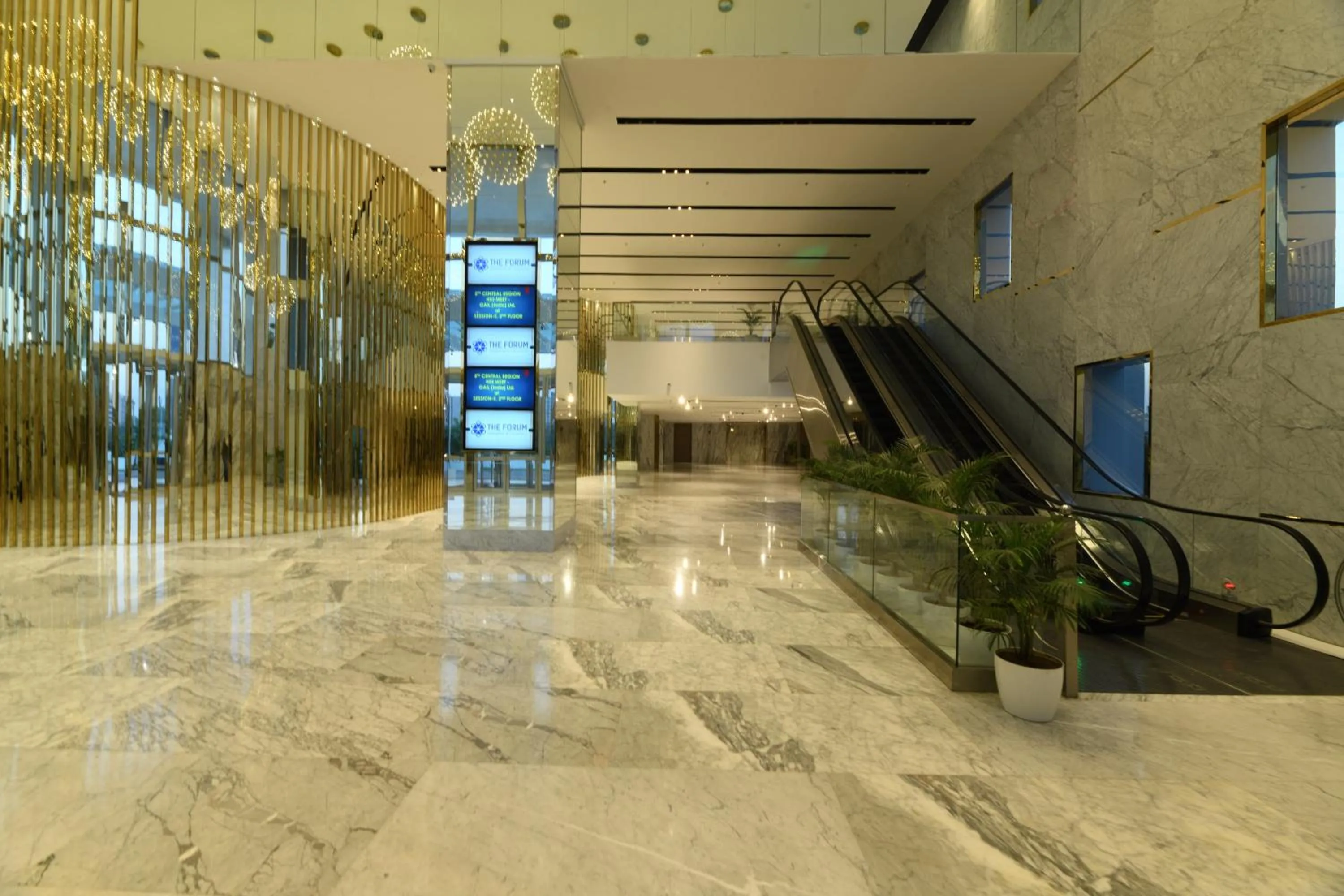 Lobby or reception in Wyndham Ahmedabad Shela
