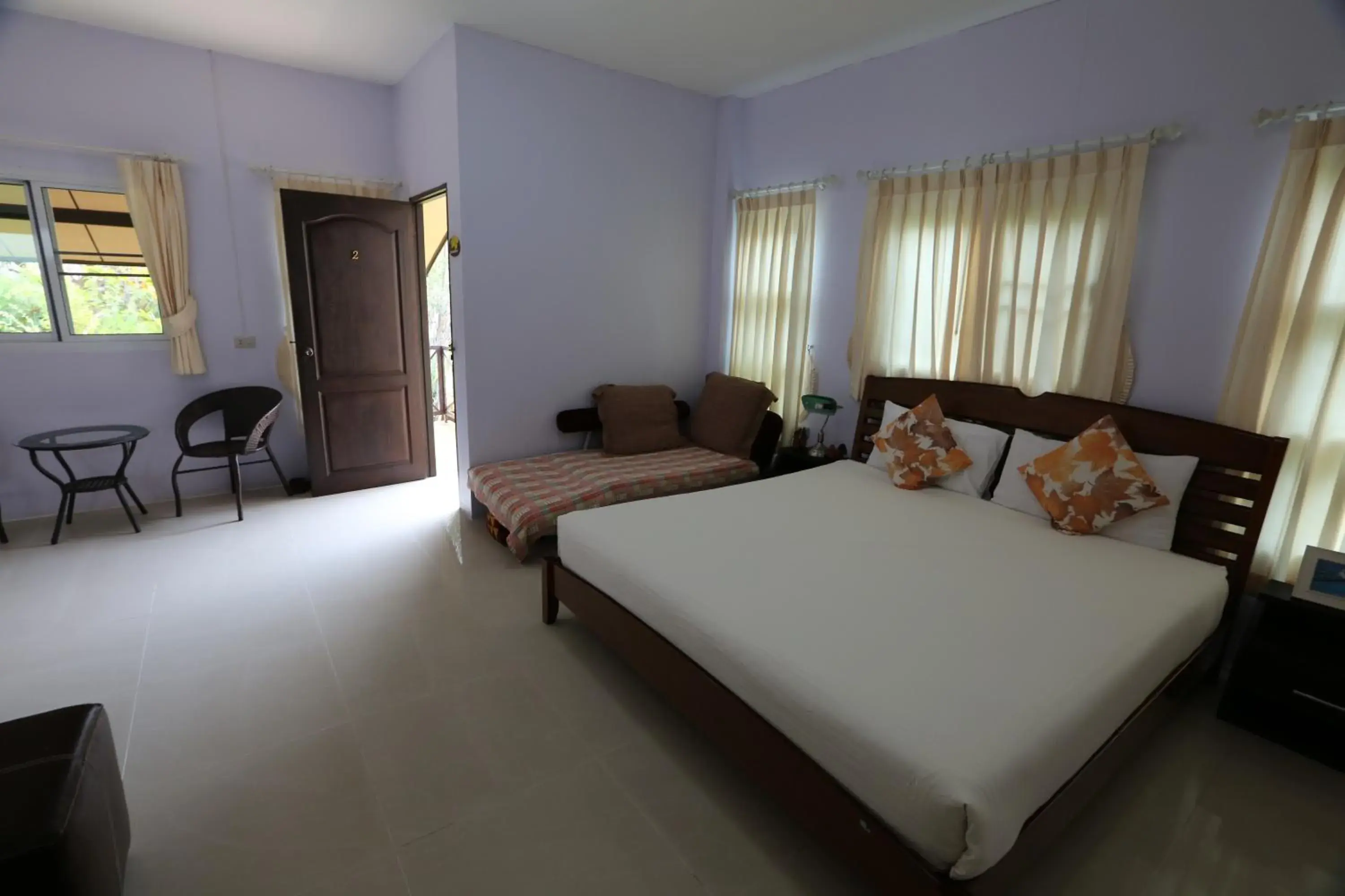 Standard Twin Room with Garden View in Bansuanrachawadee B&b Standard Twin Room with Garden View in Bansuanrachawadee B&b
