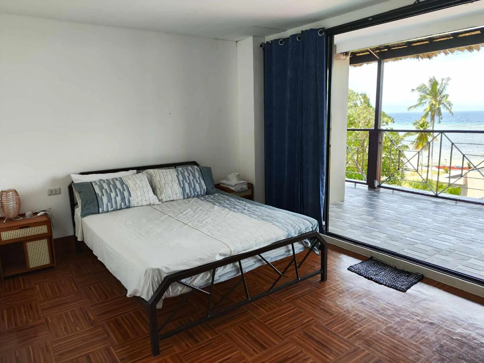 Bed in Stanley House Seaview Apartments