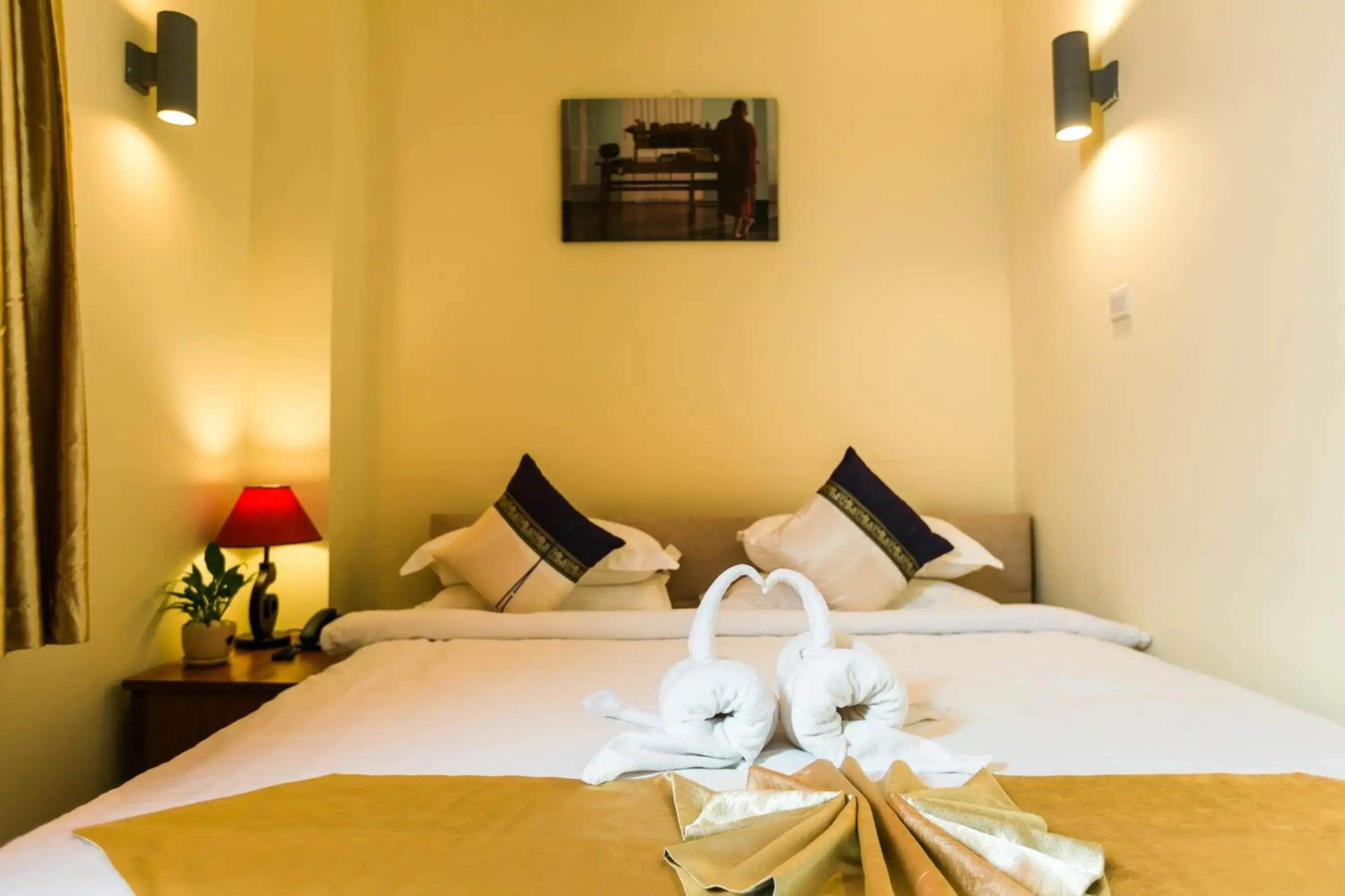 Bed in Ambassador Hill Bed in Ambassador Hill