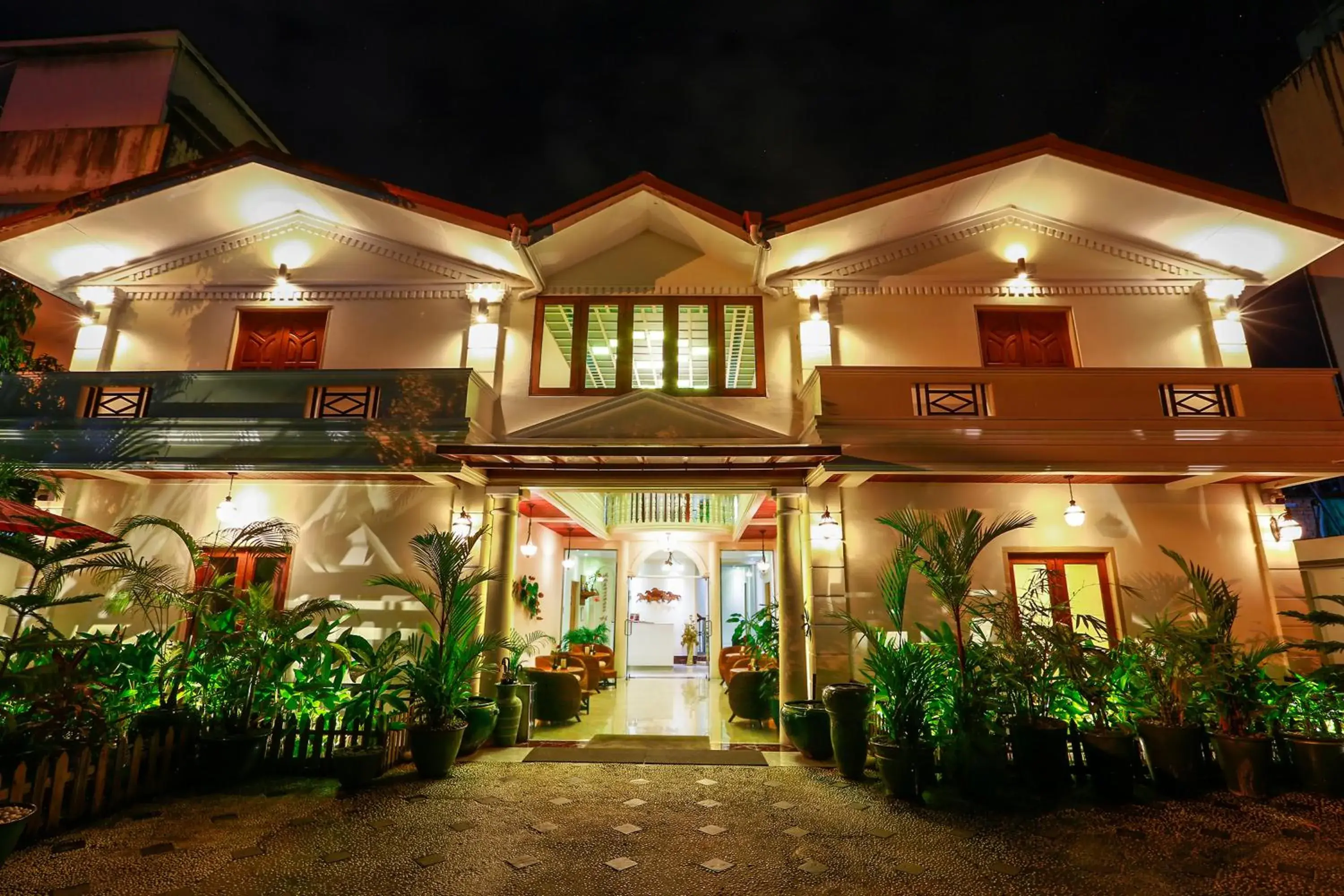 Facade/entrance in Ambassador Hill Facade/entrance in Ambassador Hill