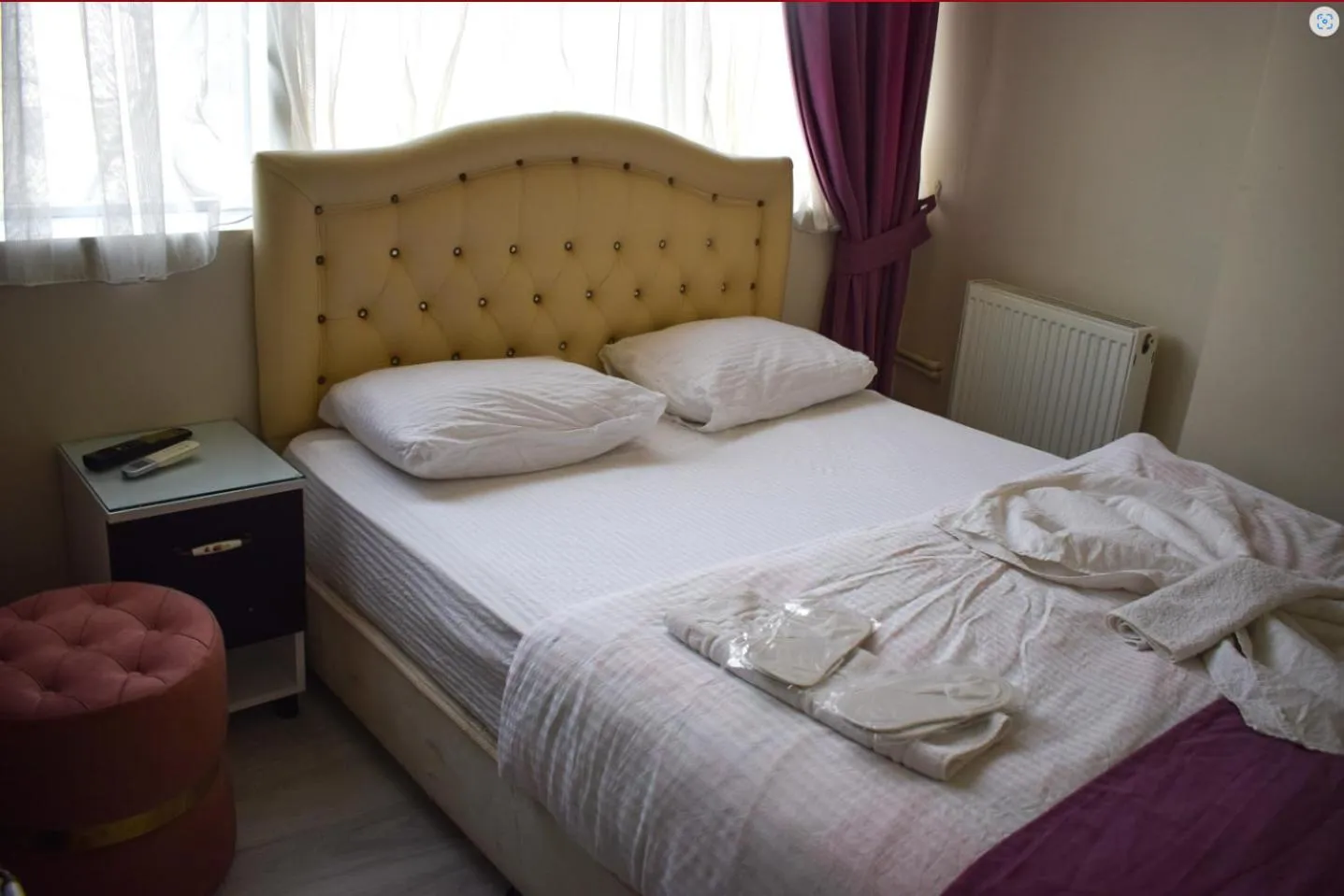 Bed in Kümbet Hotel