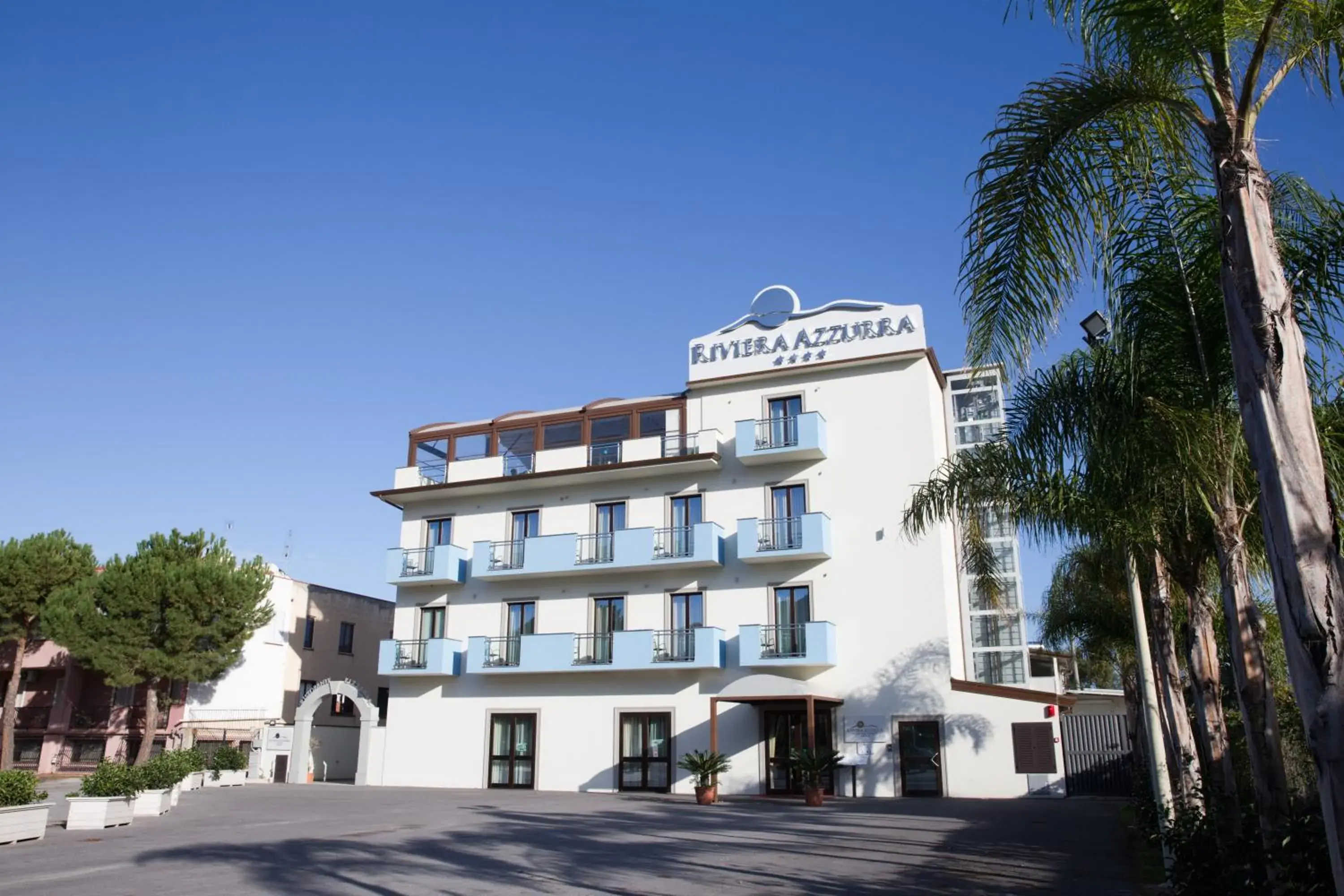 Facade/entrance, Property Building in Hotel Riviera Azzurra