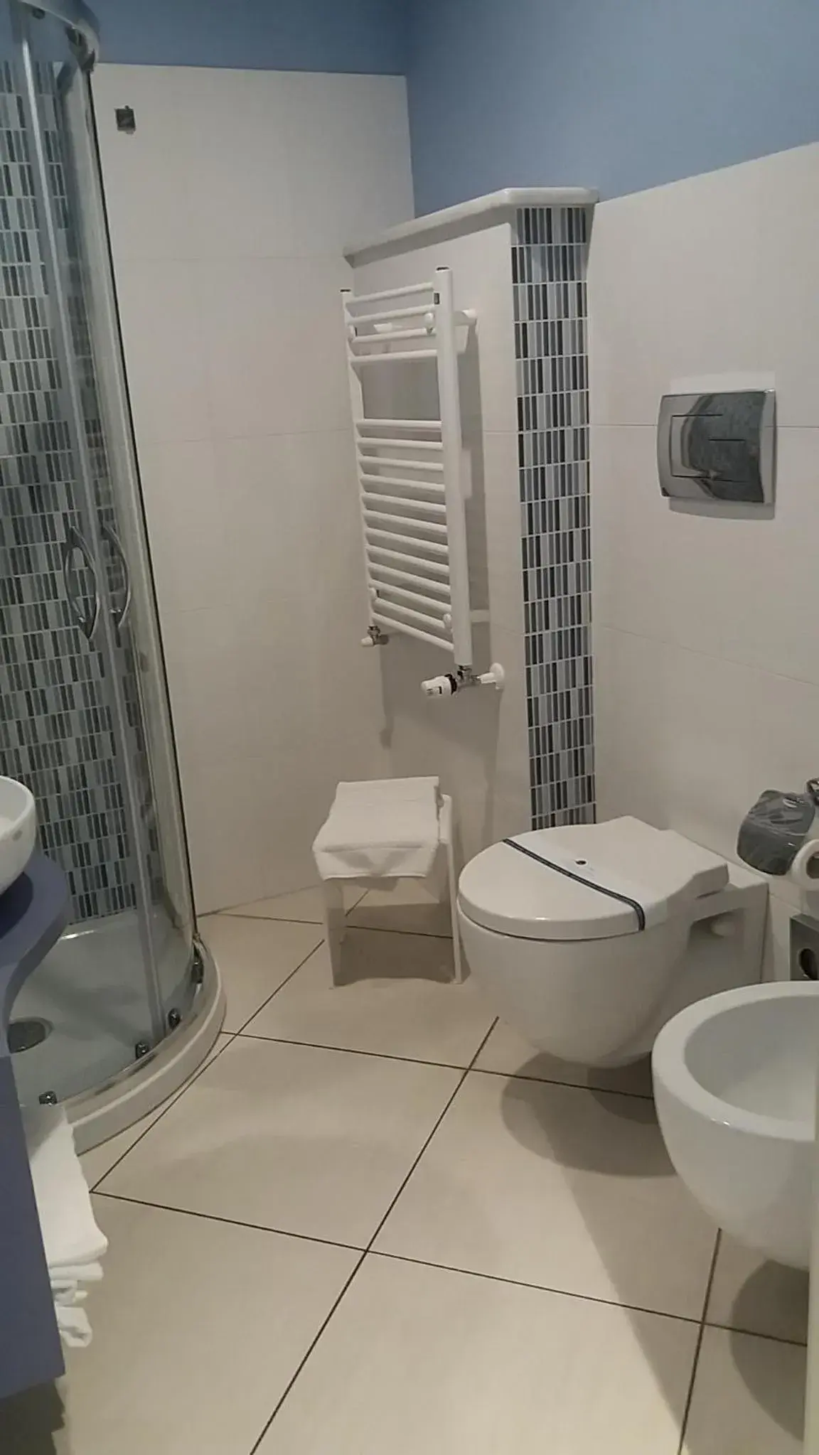 Bathroom in Hotel Riviera Azzurra