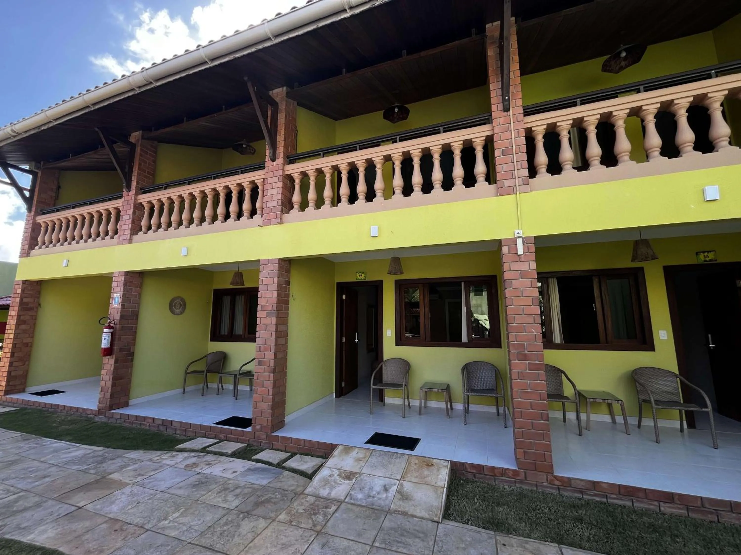Property building in Pousada Porto Mar