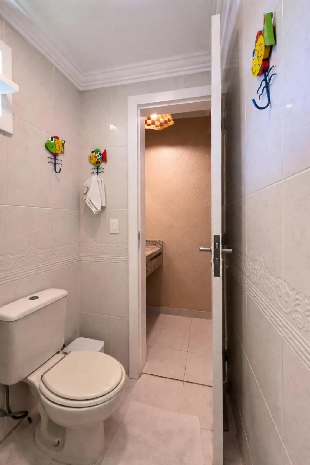 Toilet in Pousada Porto Mar
