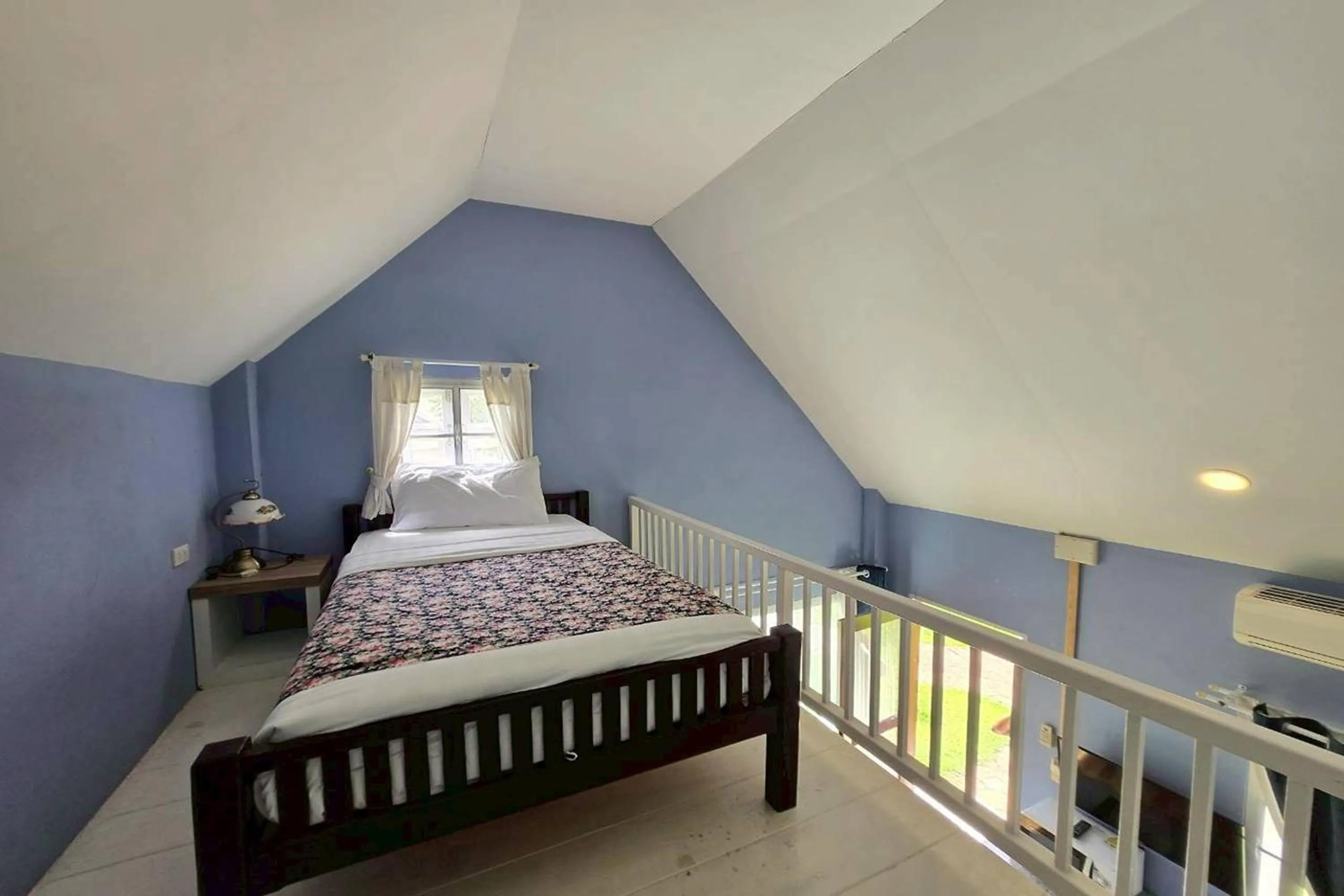 Bed in Doi Tung View Resort