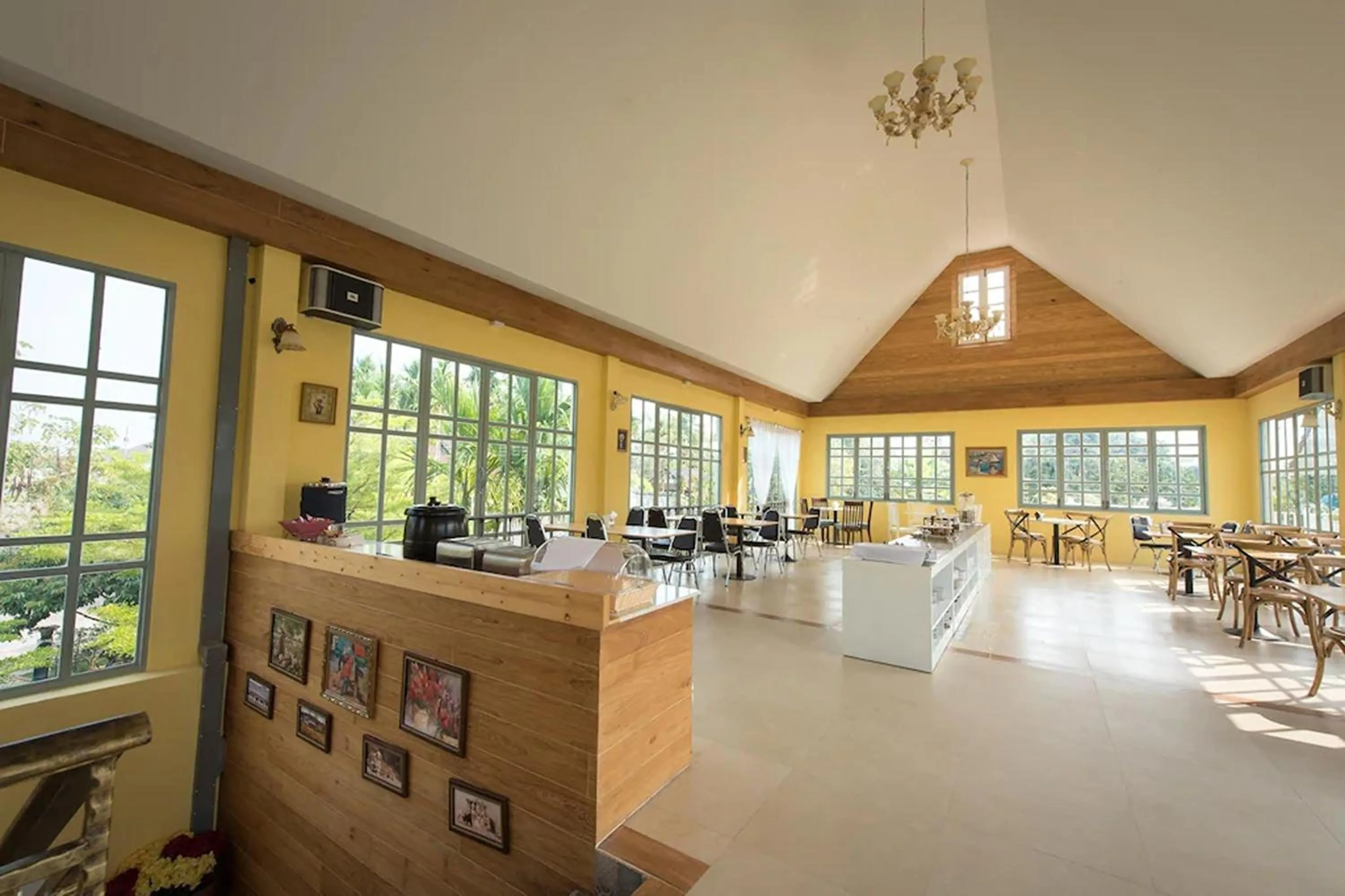 Restaurant/places to eat in Doi Tung View Resort