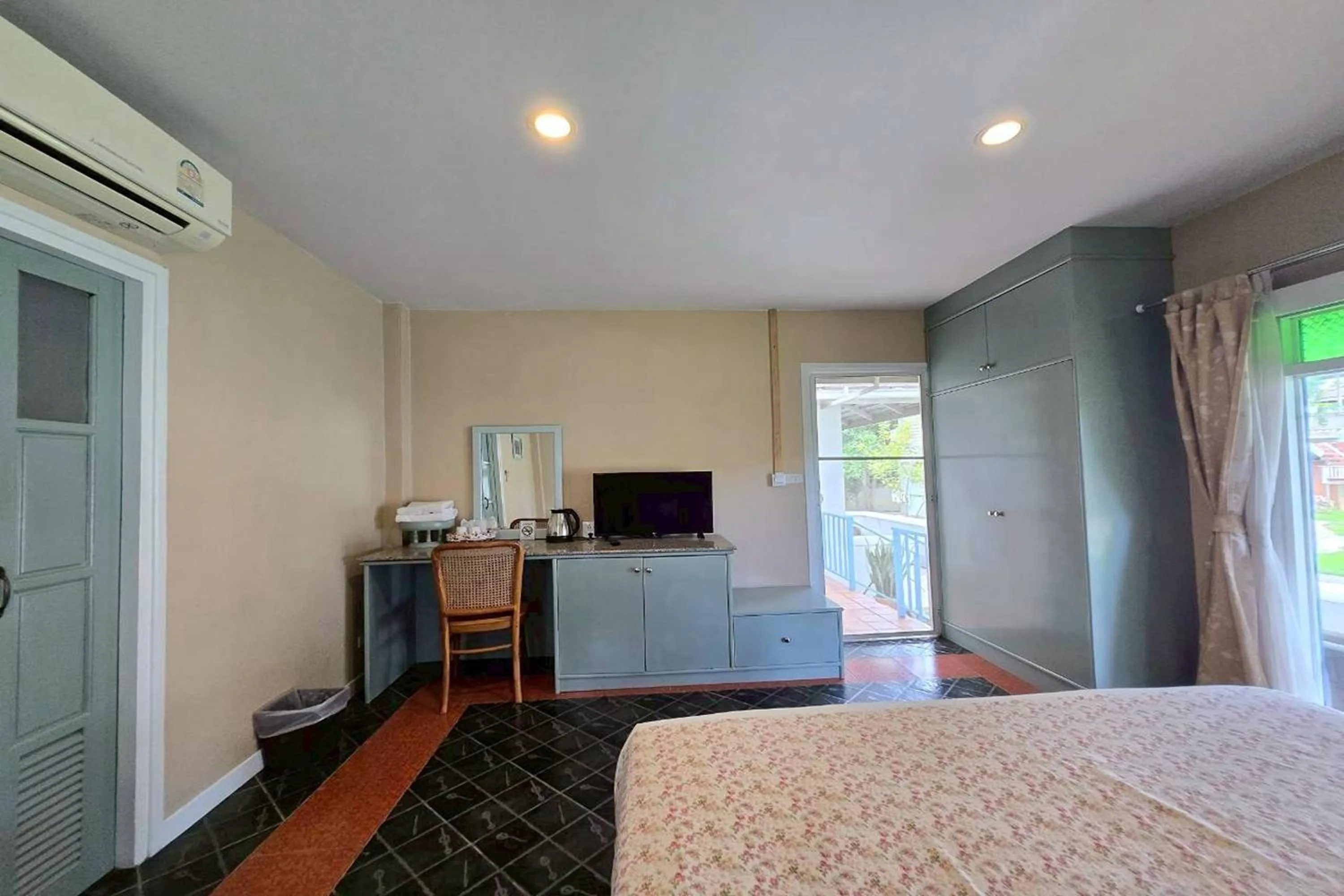 Bed in Doi Tung View Resort