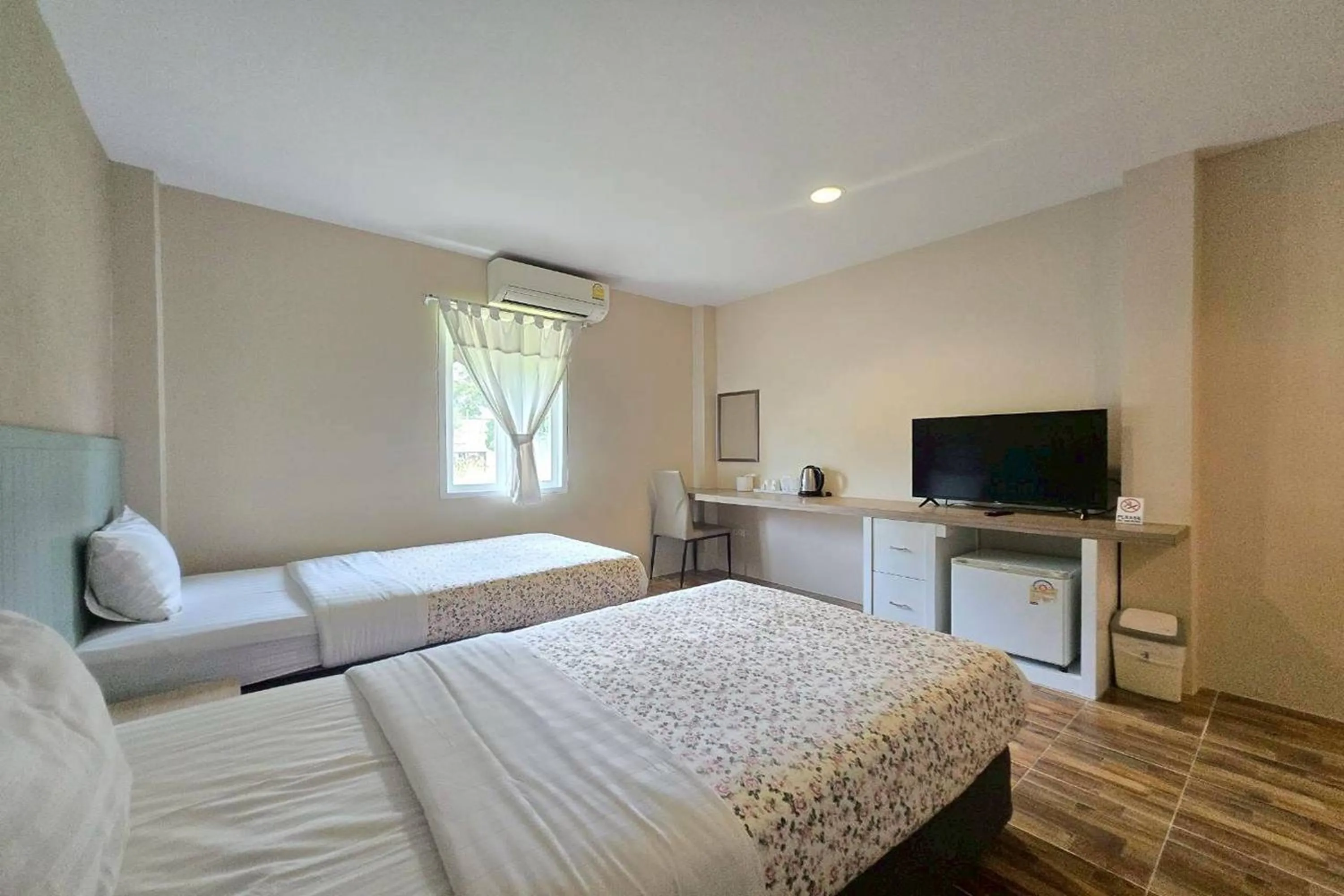 Bed in Doi Tung View Resort