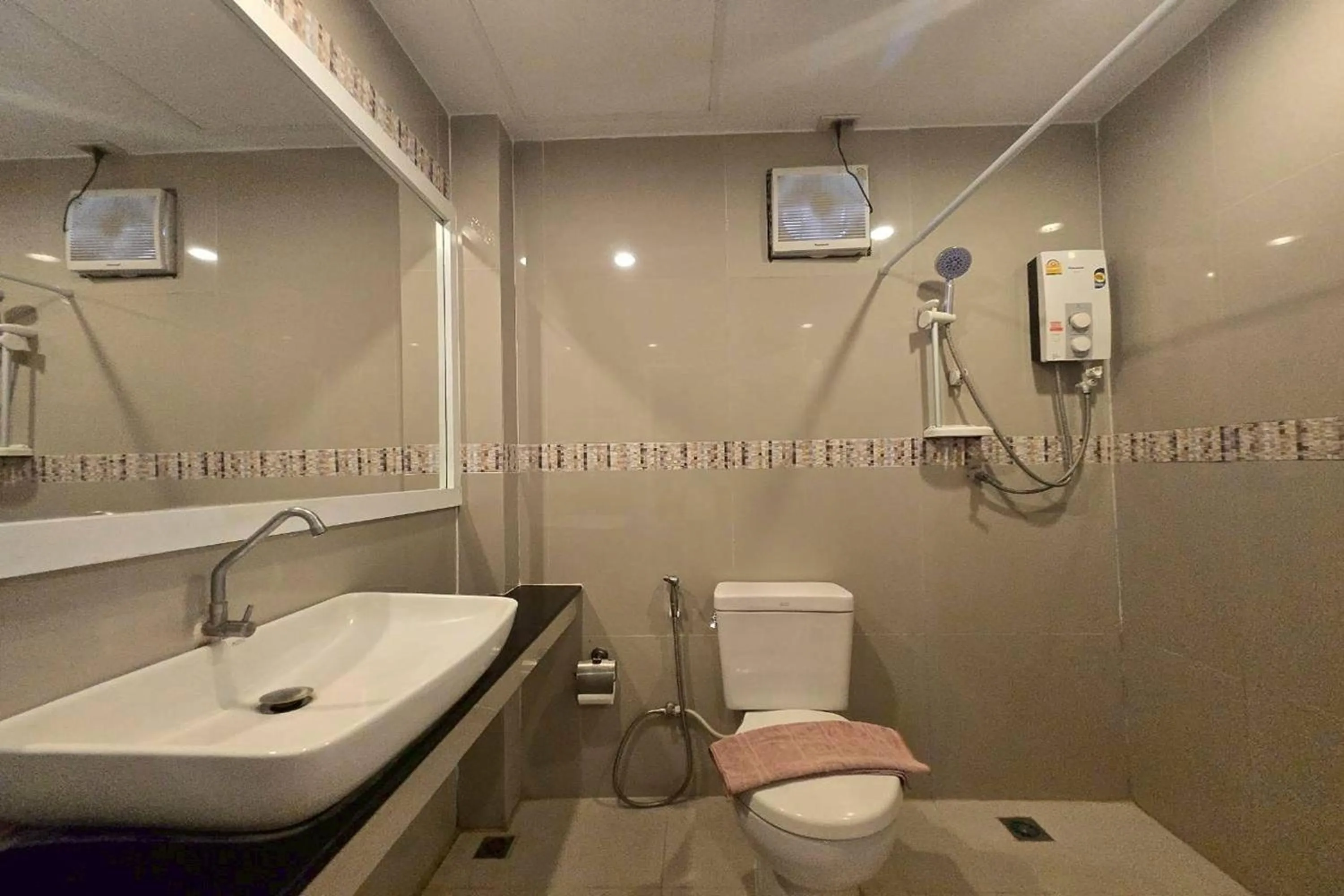 Bathroom in Doi Tung View Resort