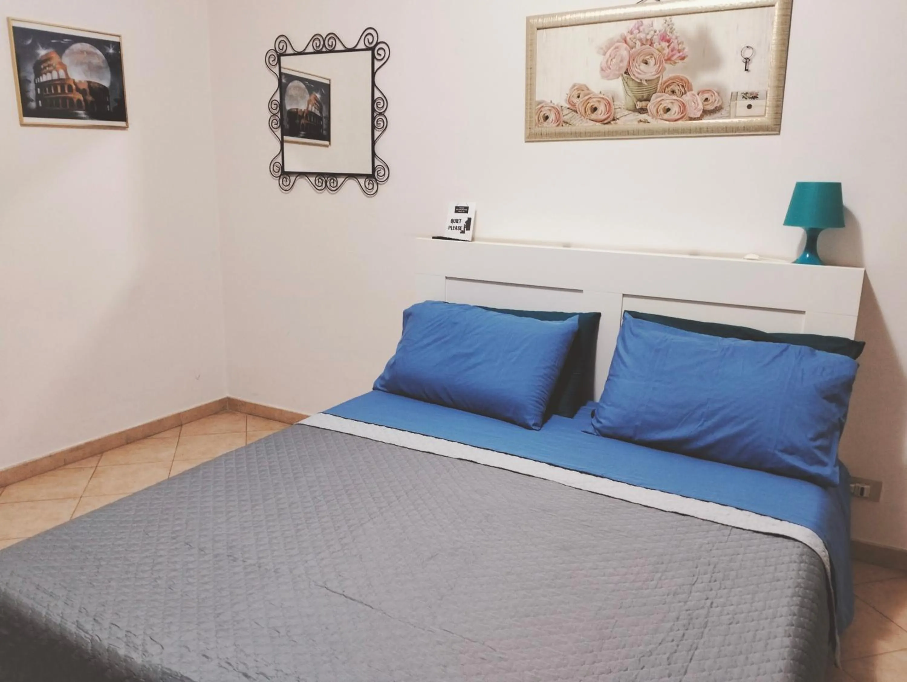 Bedroom, Bed in La Perla B & B