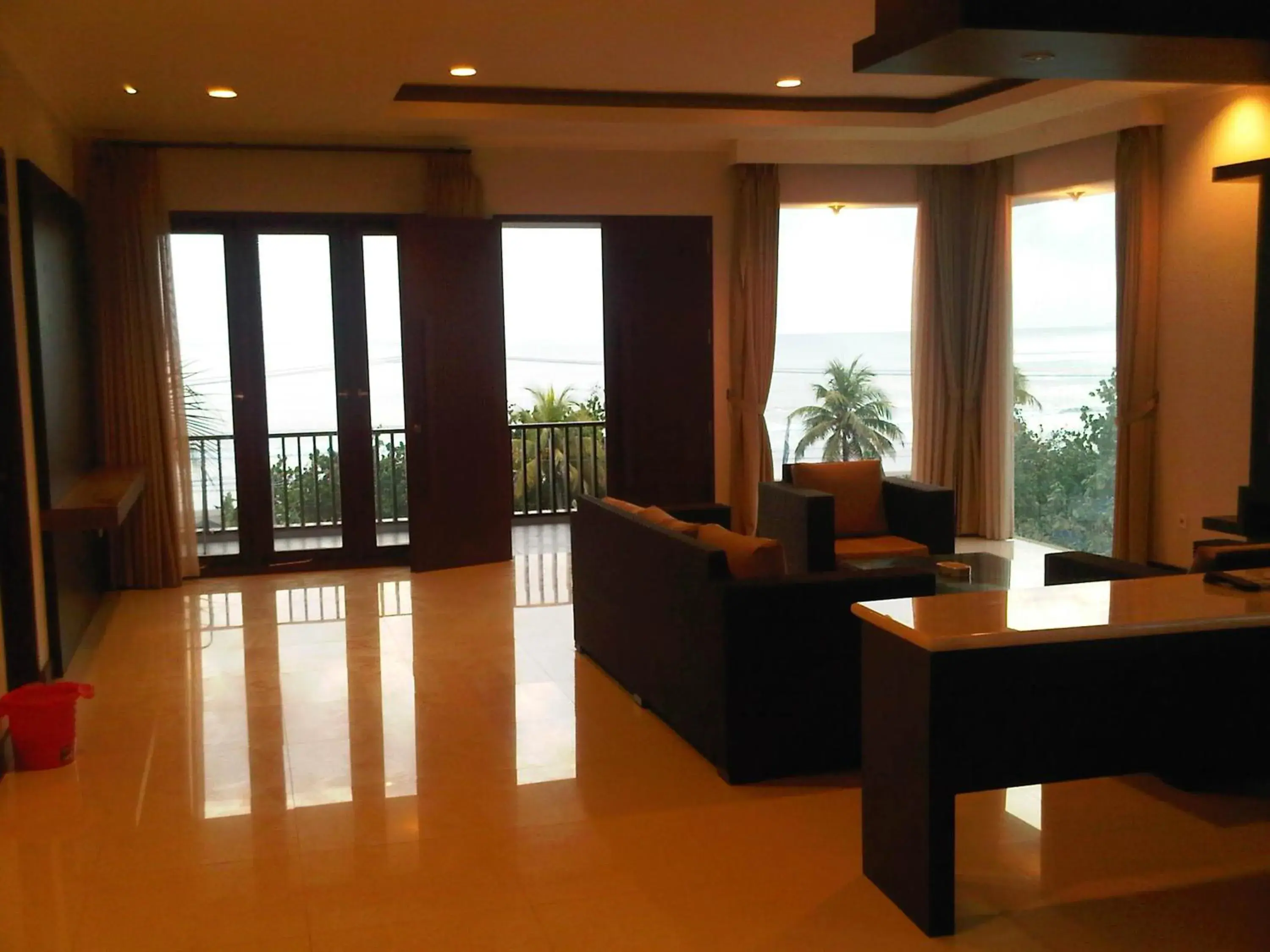 Property building in Surya Kencana Seaside Hotel Property building in Surya Kencana Seaside Hotel