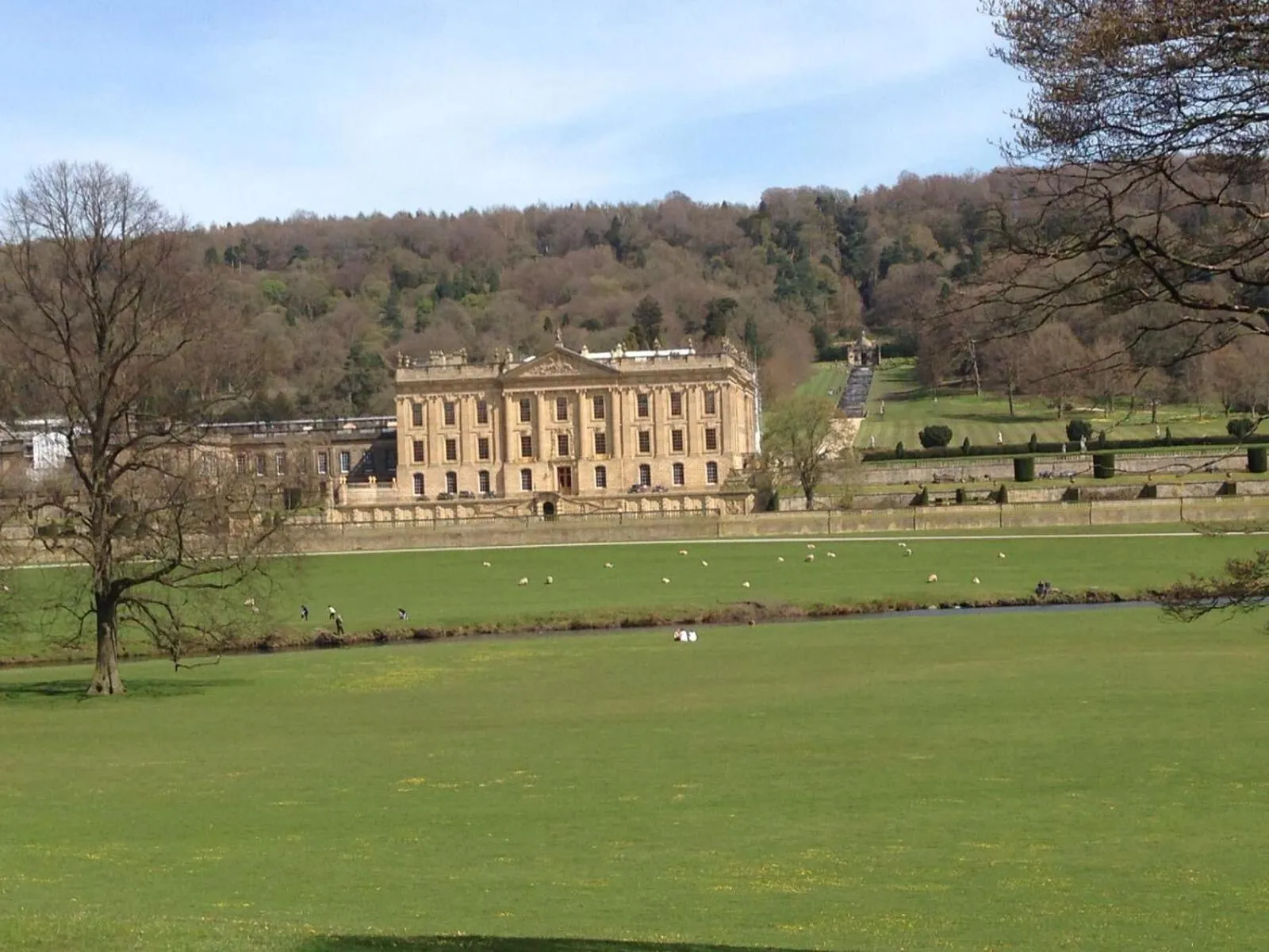 Neighbourhood in Lathkil Hotel