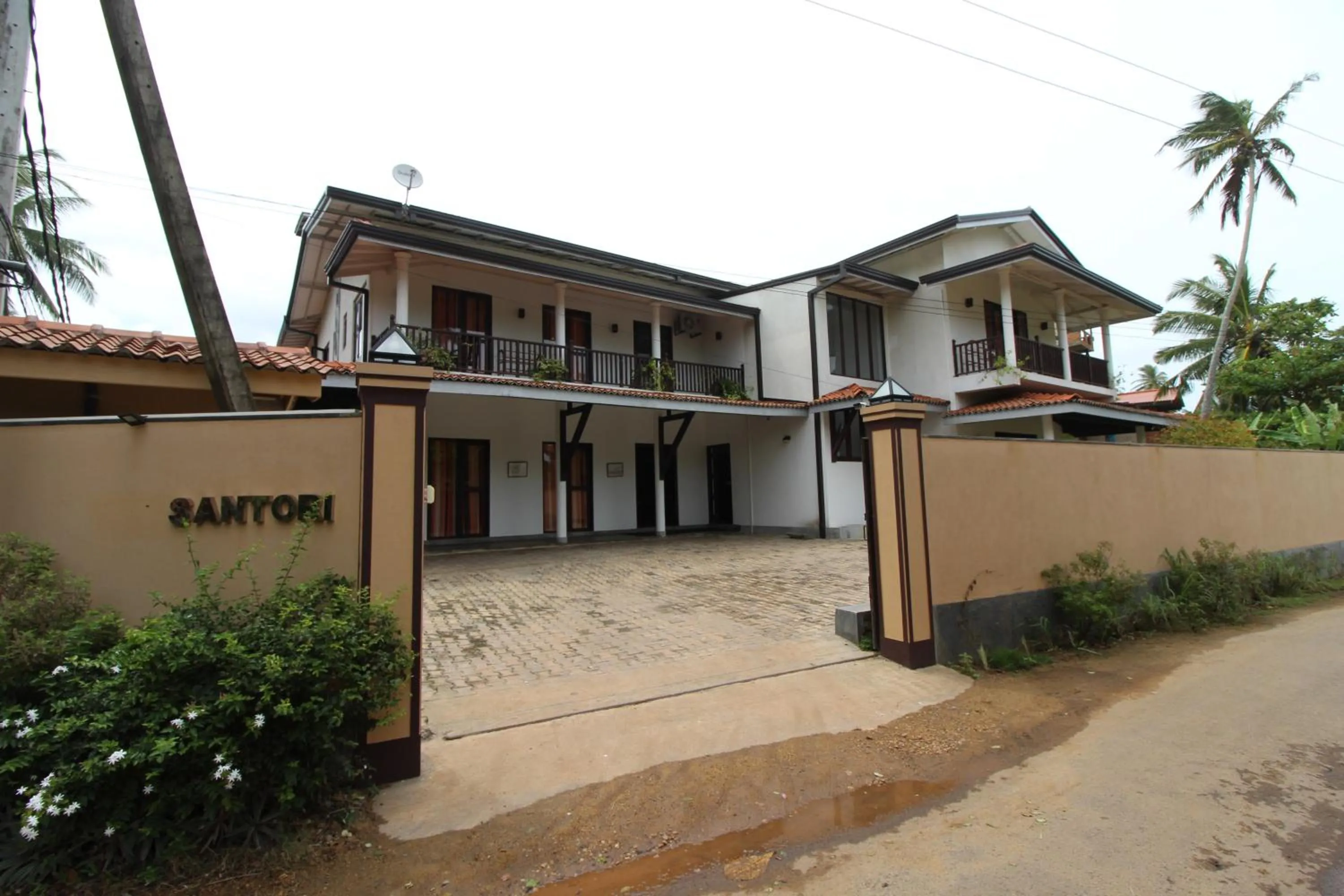Property building in Santori Unawatuna