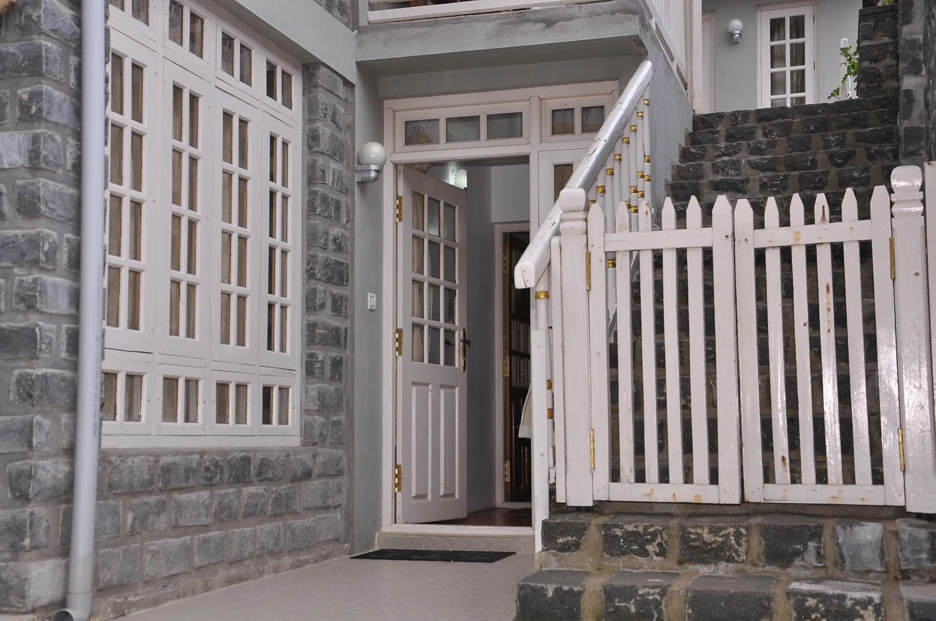 Lilly's Valley Resort