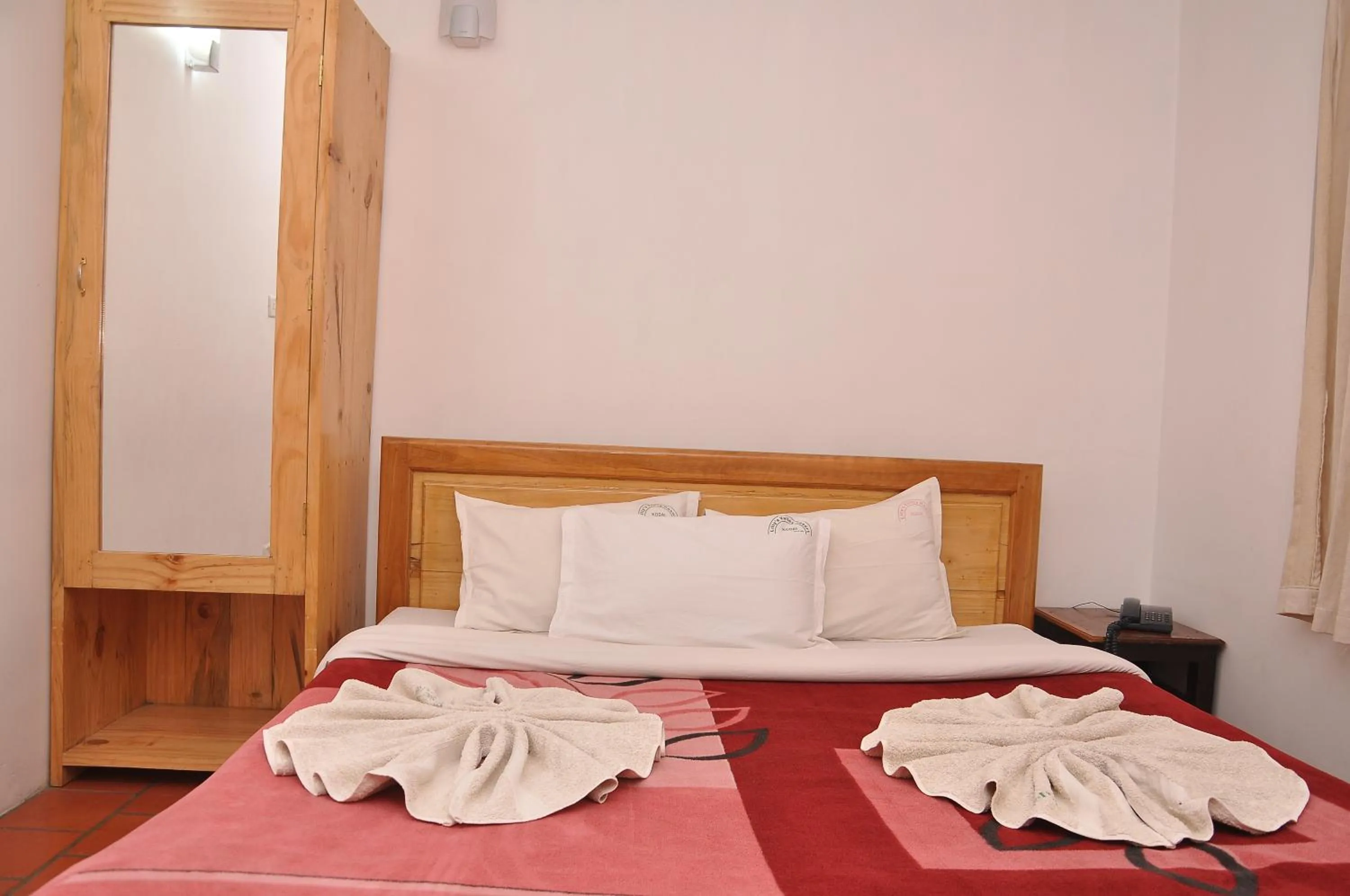 Bed in Lilly's Valley Resort