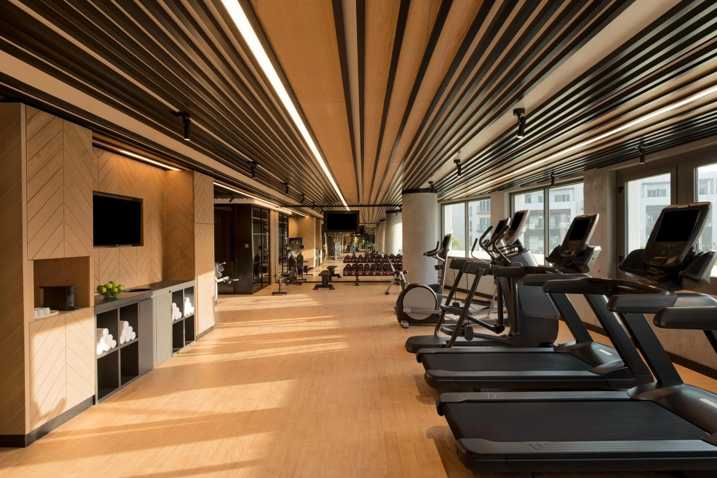 Fitness centre/facilities in voco Muscat Al Mouj by IHG