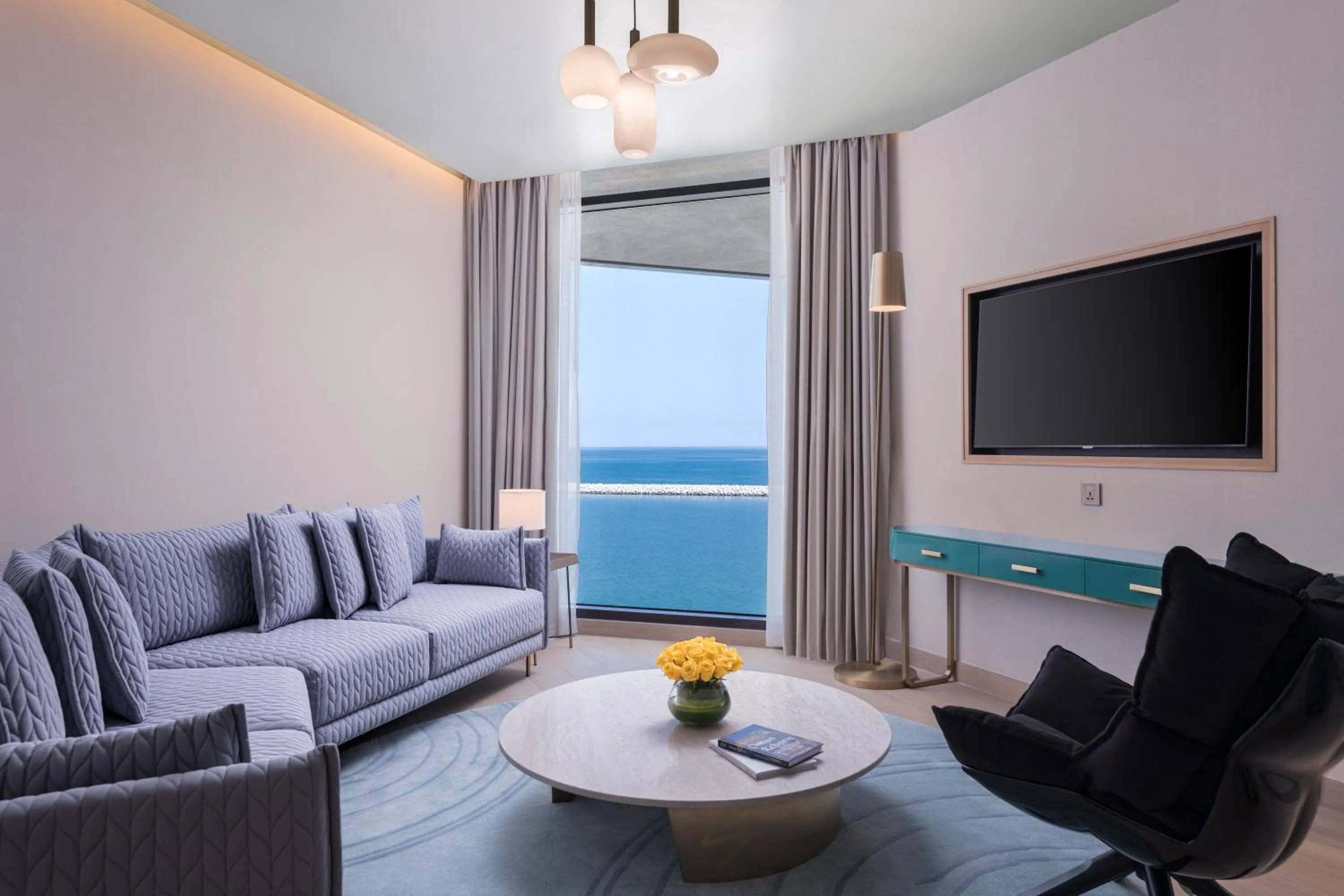 Photo of the whole room in voco Muscat Al Mouj by IHG