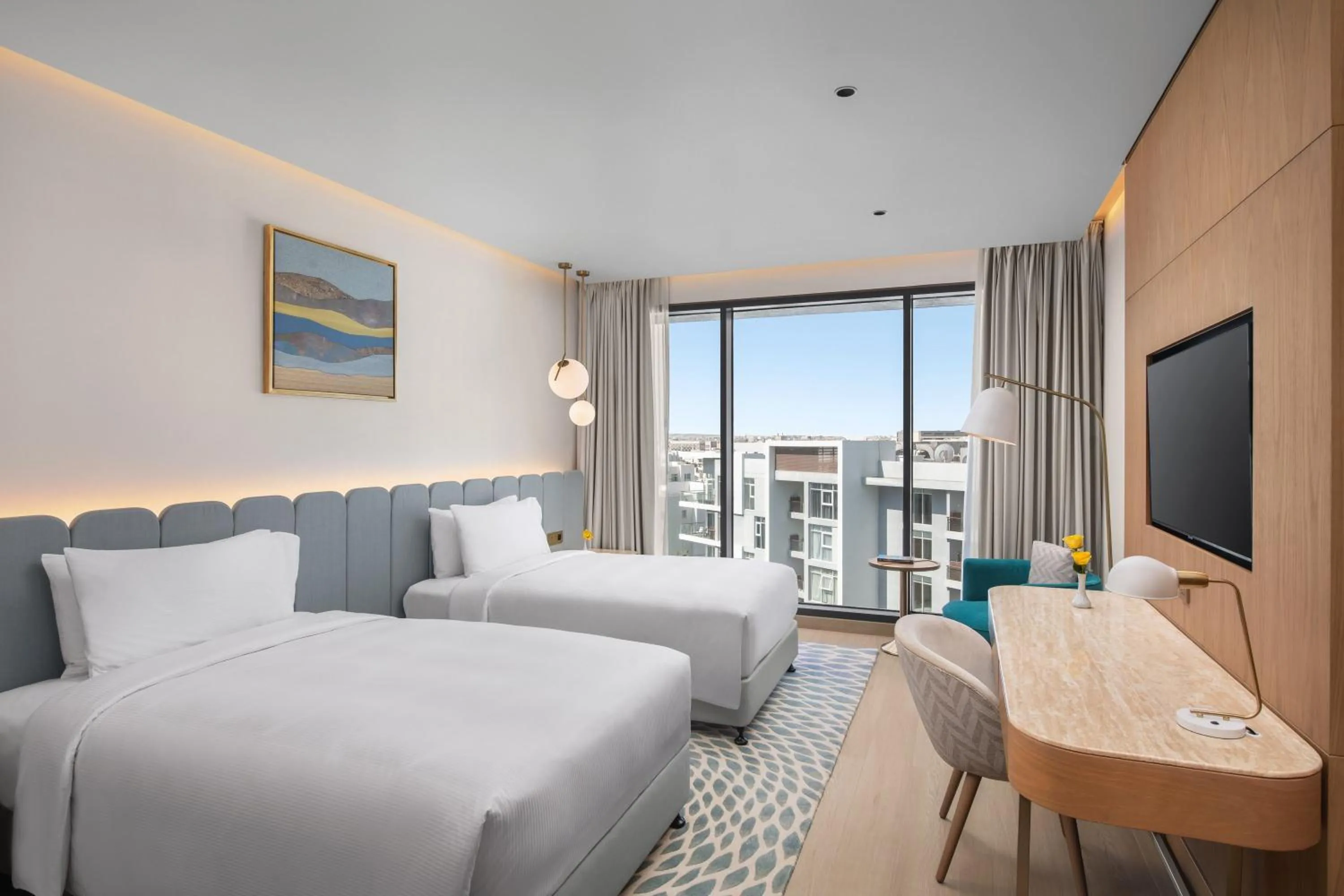 Photo of the whole room, Bed in voco Muscat Al Mouj by IHG