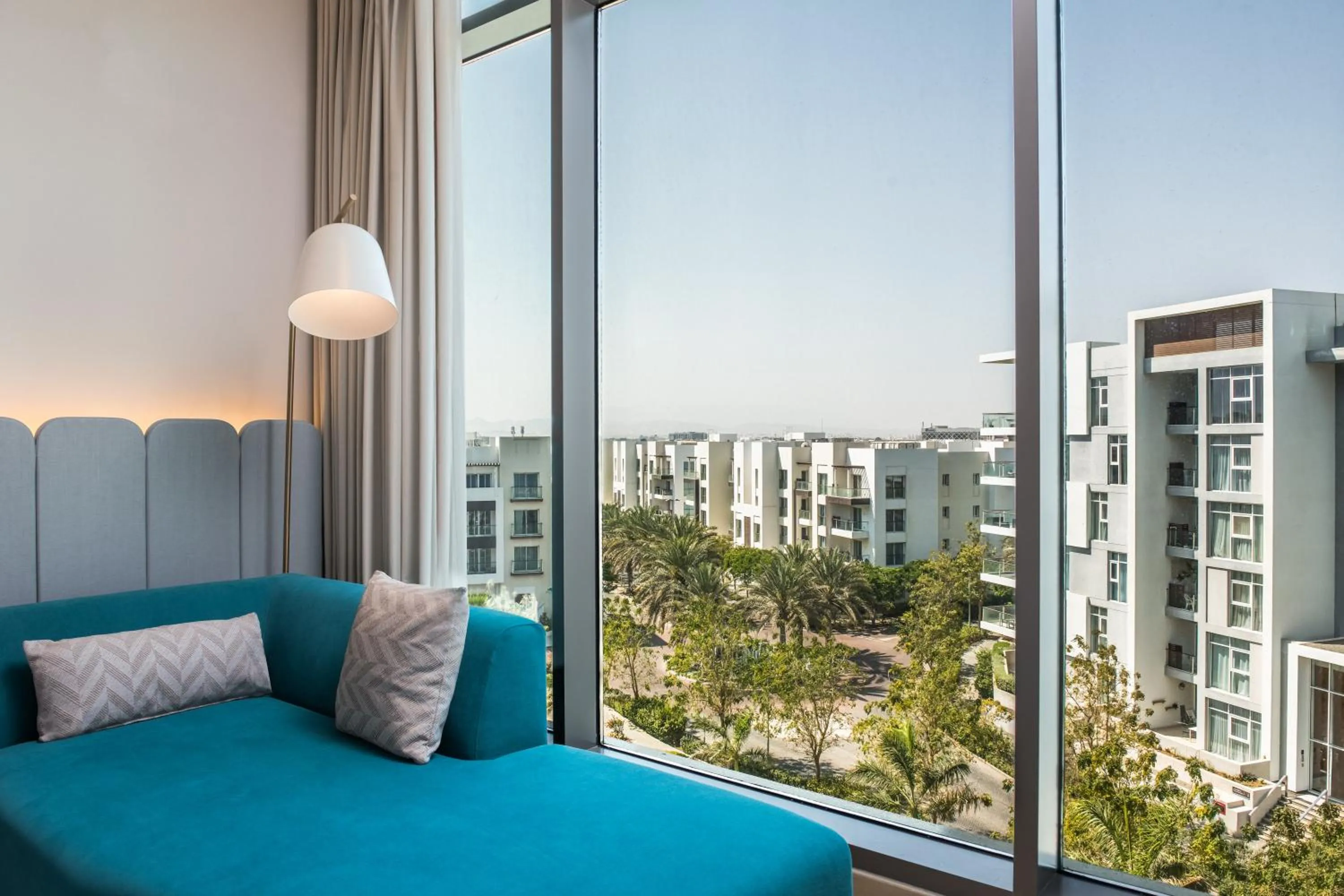 Photo of the whole room in voco Muscat Al Mouj by IHG