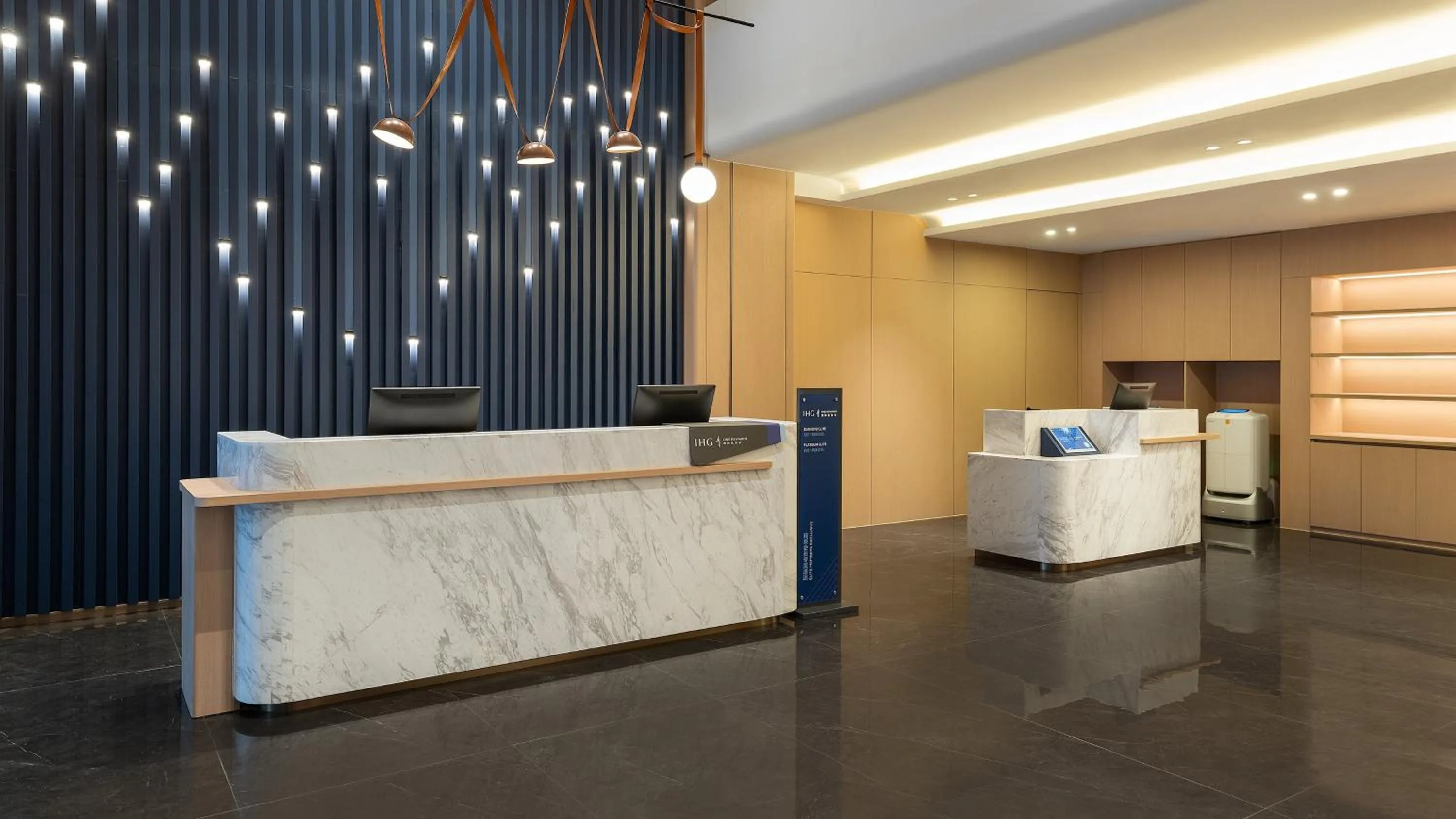 Property building in Holiday Inn Express Kunming Yiliang Center by IHG