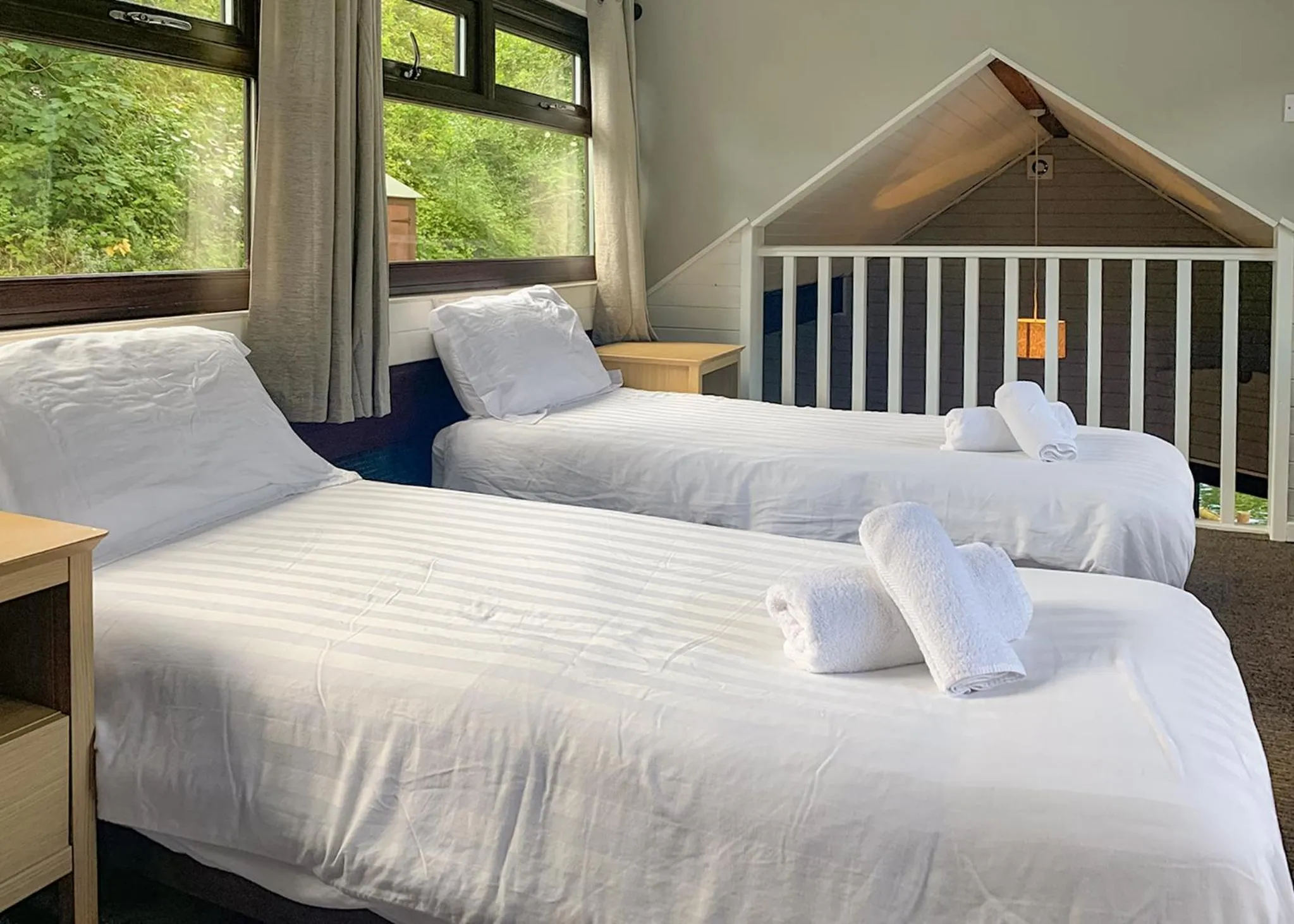 Property building, Bed in Herons Lake Retreat