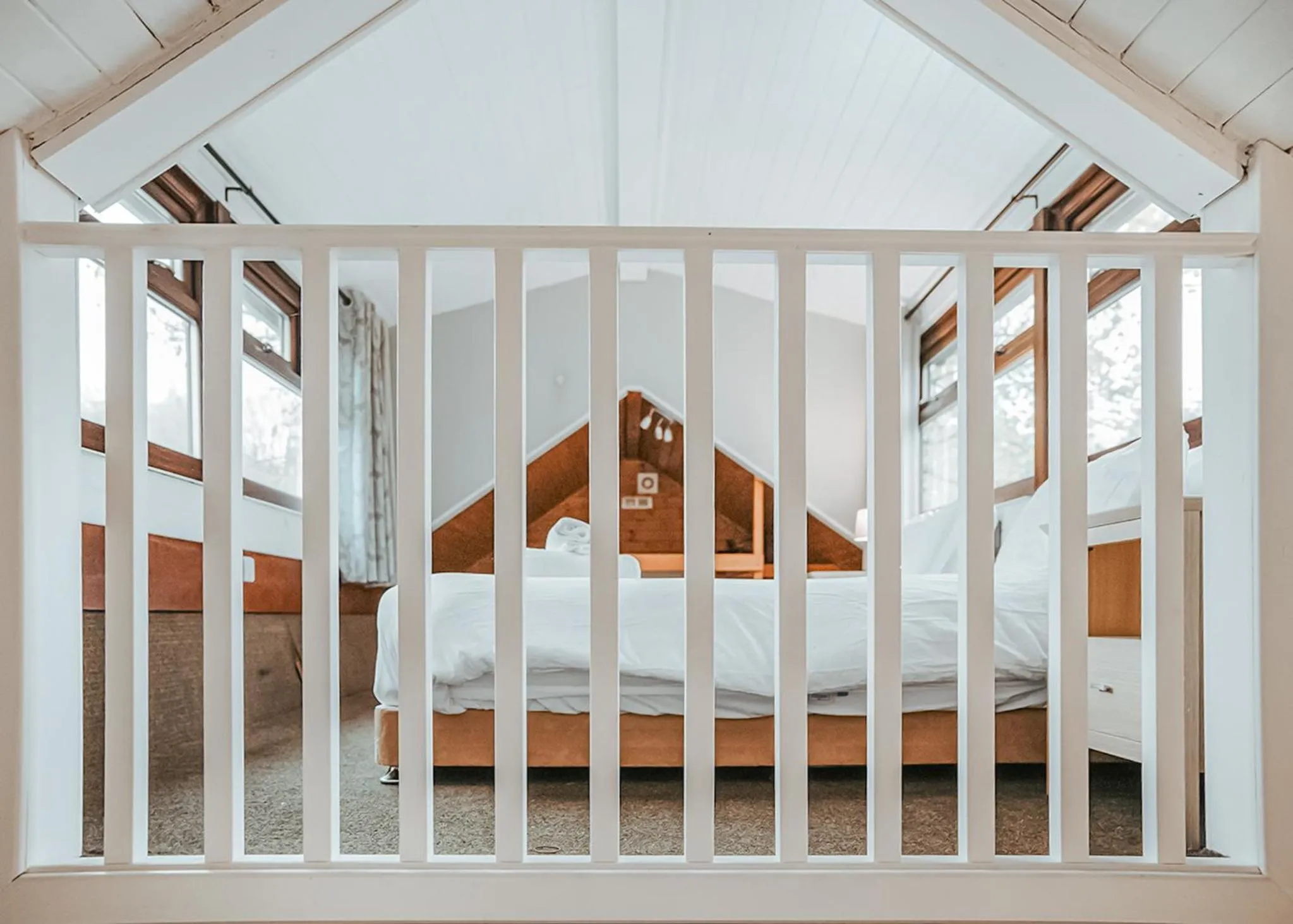 Property building, Bed in Herons Lake Retreat