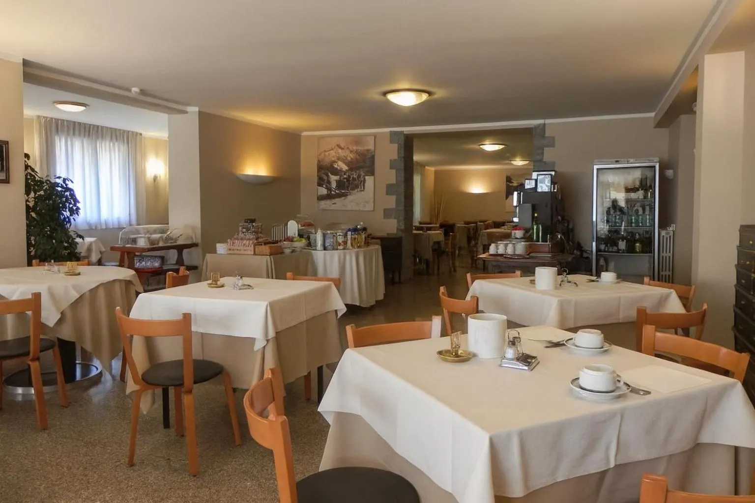 Restaurant/places to eat in Hotel Bleis