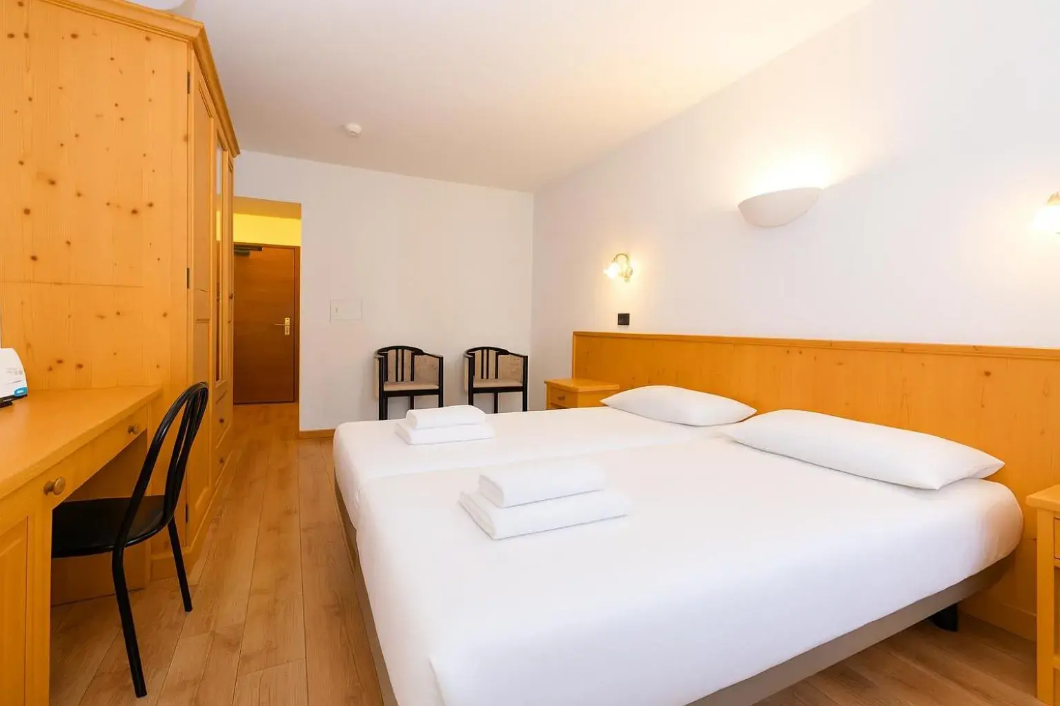 Double Room with Balcony in Hotel Bleis Double Room with Balcony in Hotel Bleis