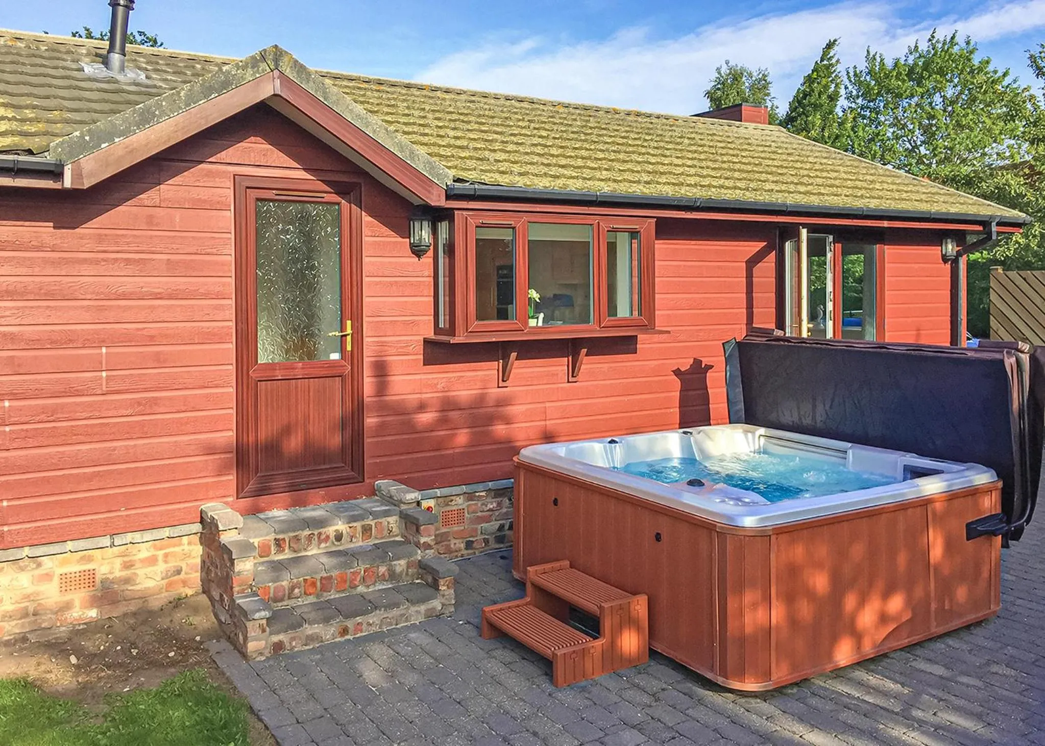 Property building in Hollybrook Lodges