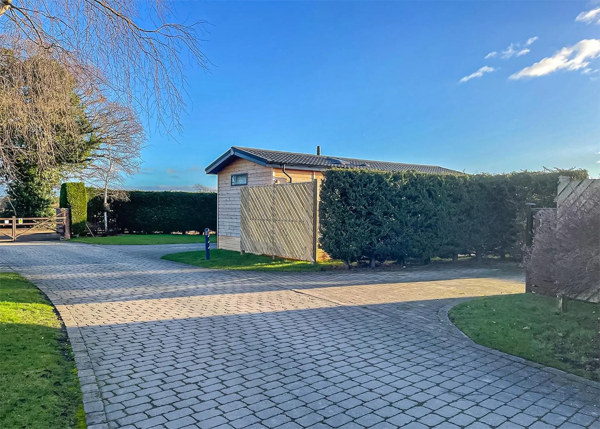 Property building in Hollybrook Lodges