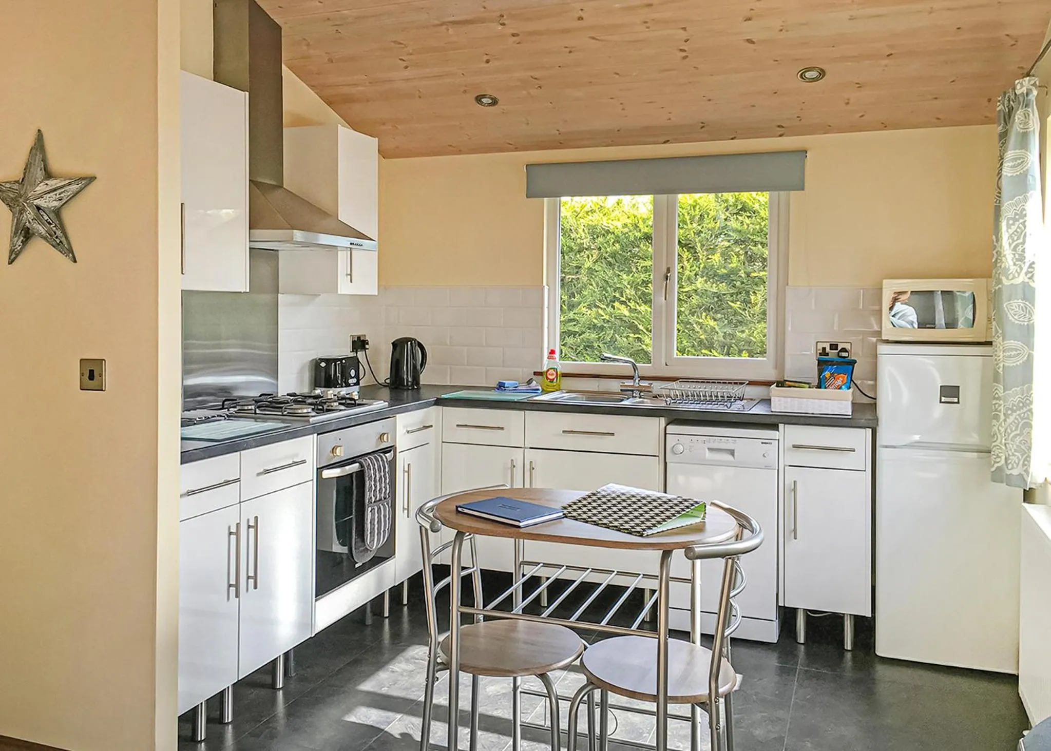Property building in Hollybrook Lodges