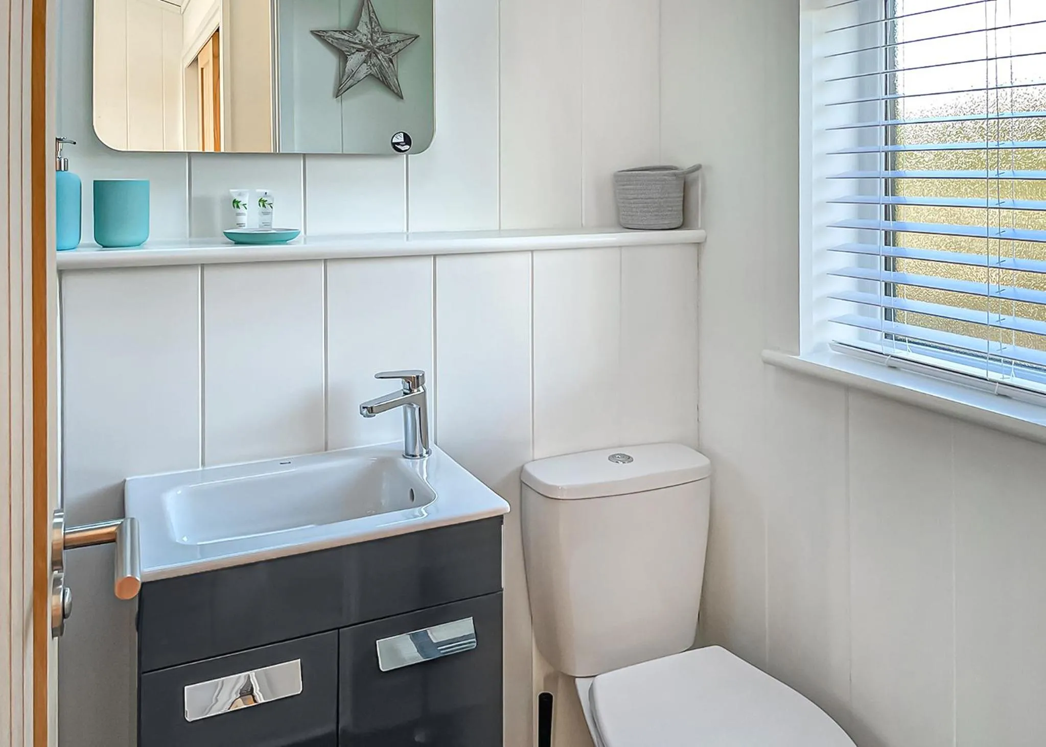 Property building in Hollybrook Lodges
