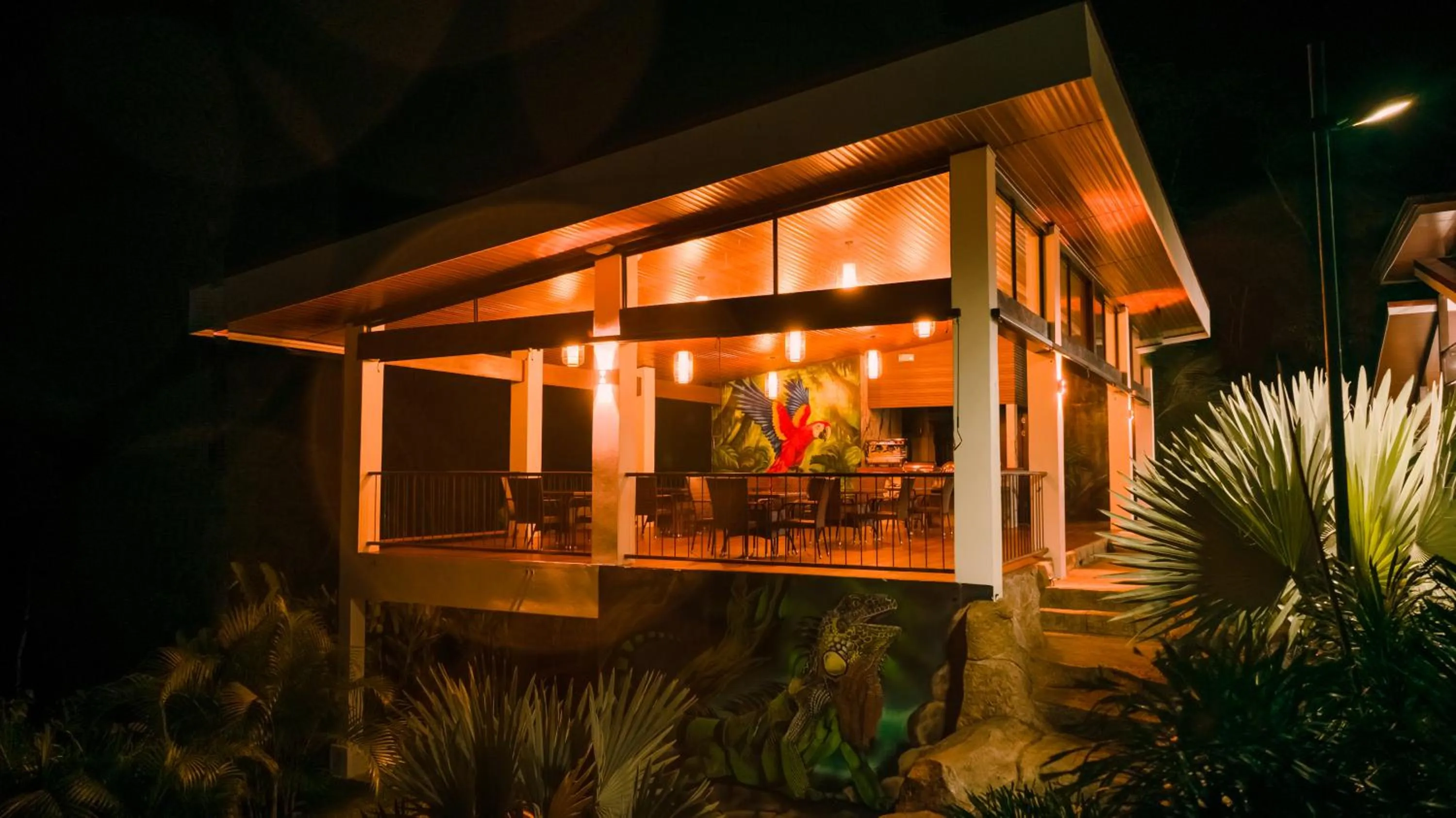 Restaurant/places to eat in Hotel Sanctuarium Adults Only