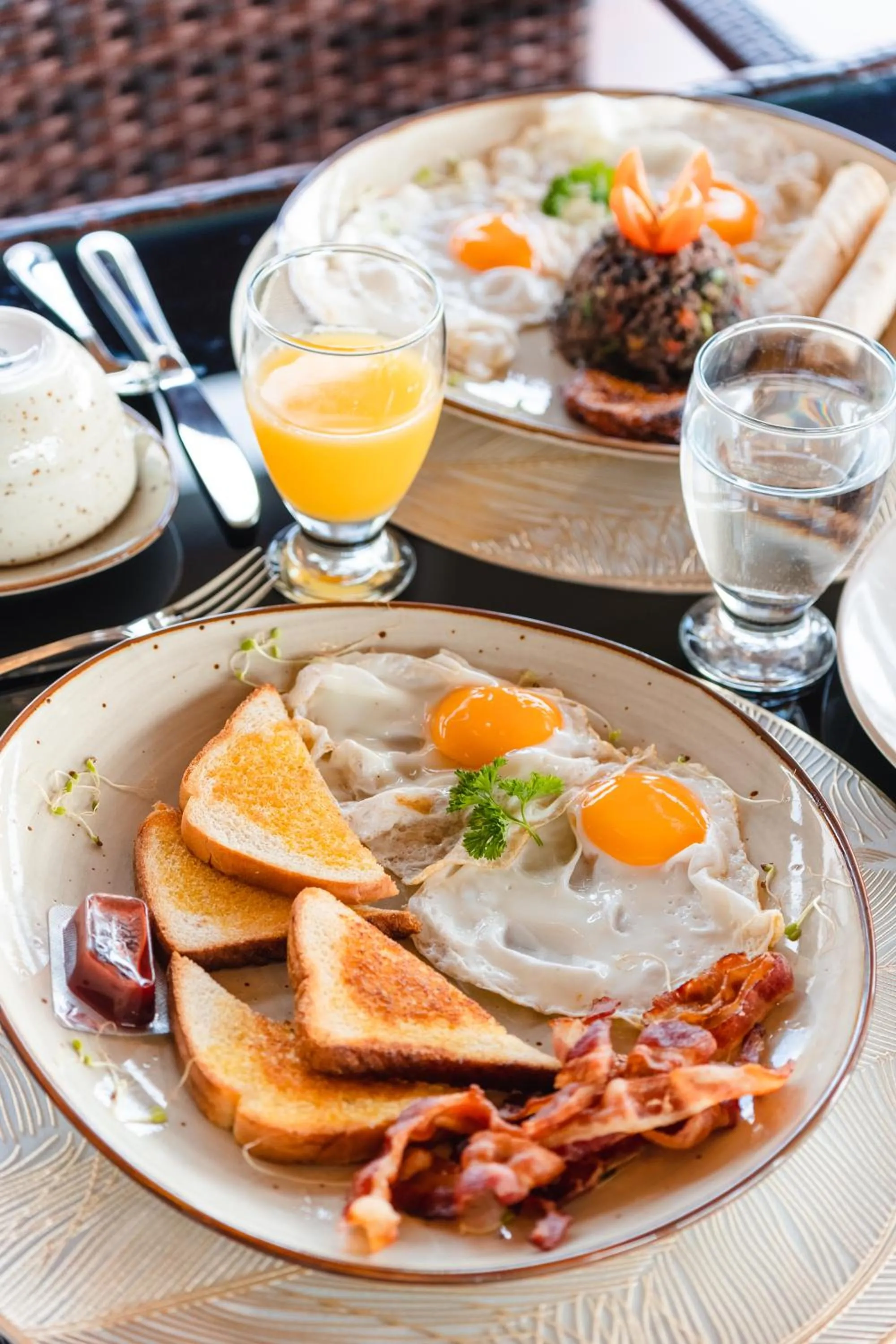 Food in Hotel Sanctuarium Adults Only