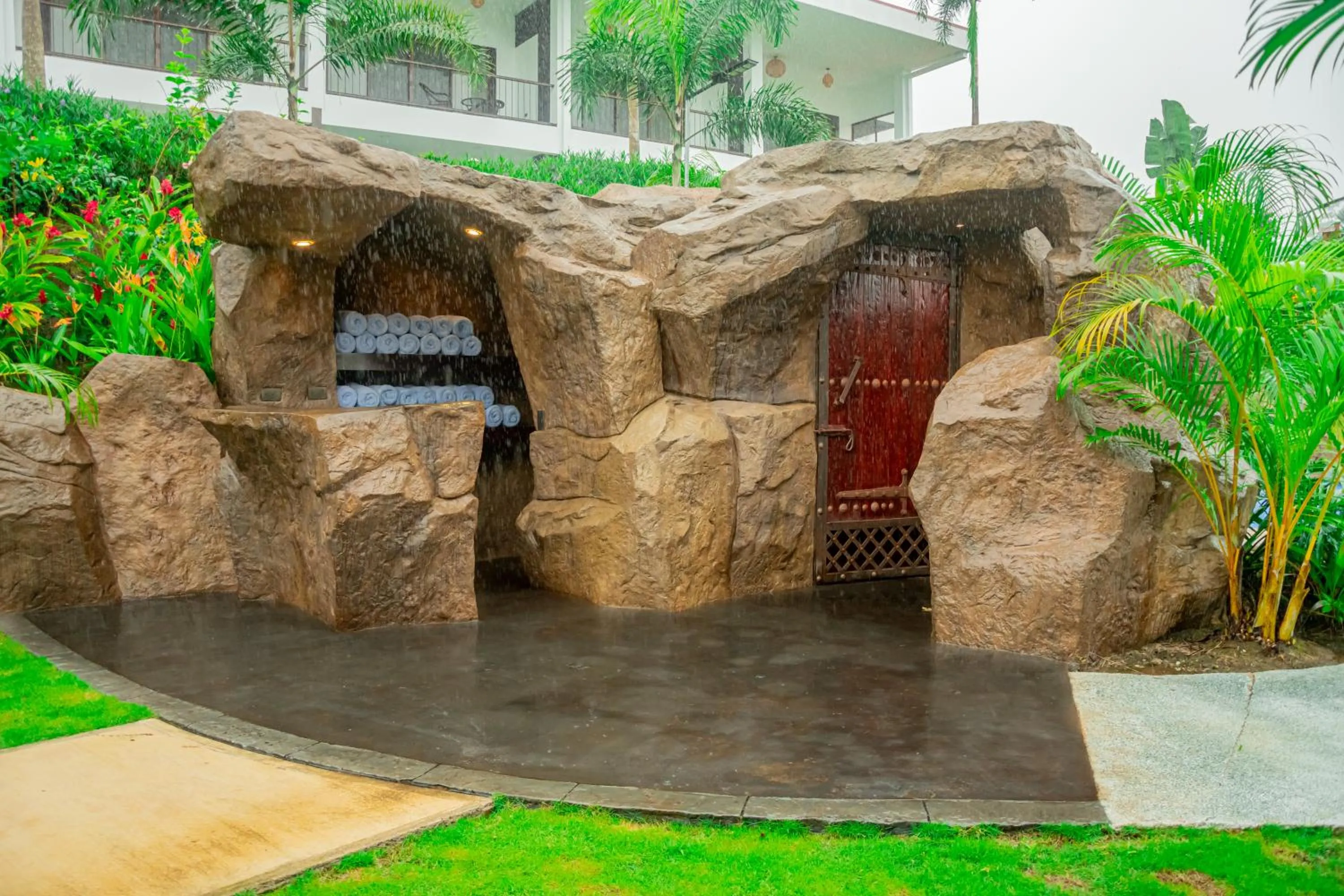 Property building in Hotel Sanctuarium Adults Only