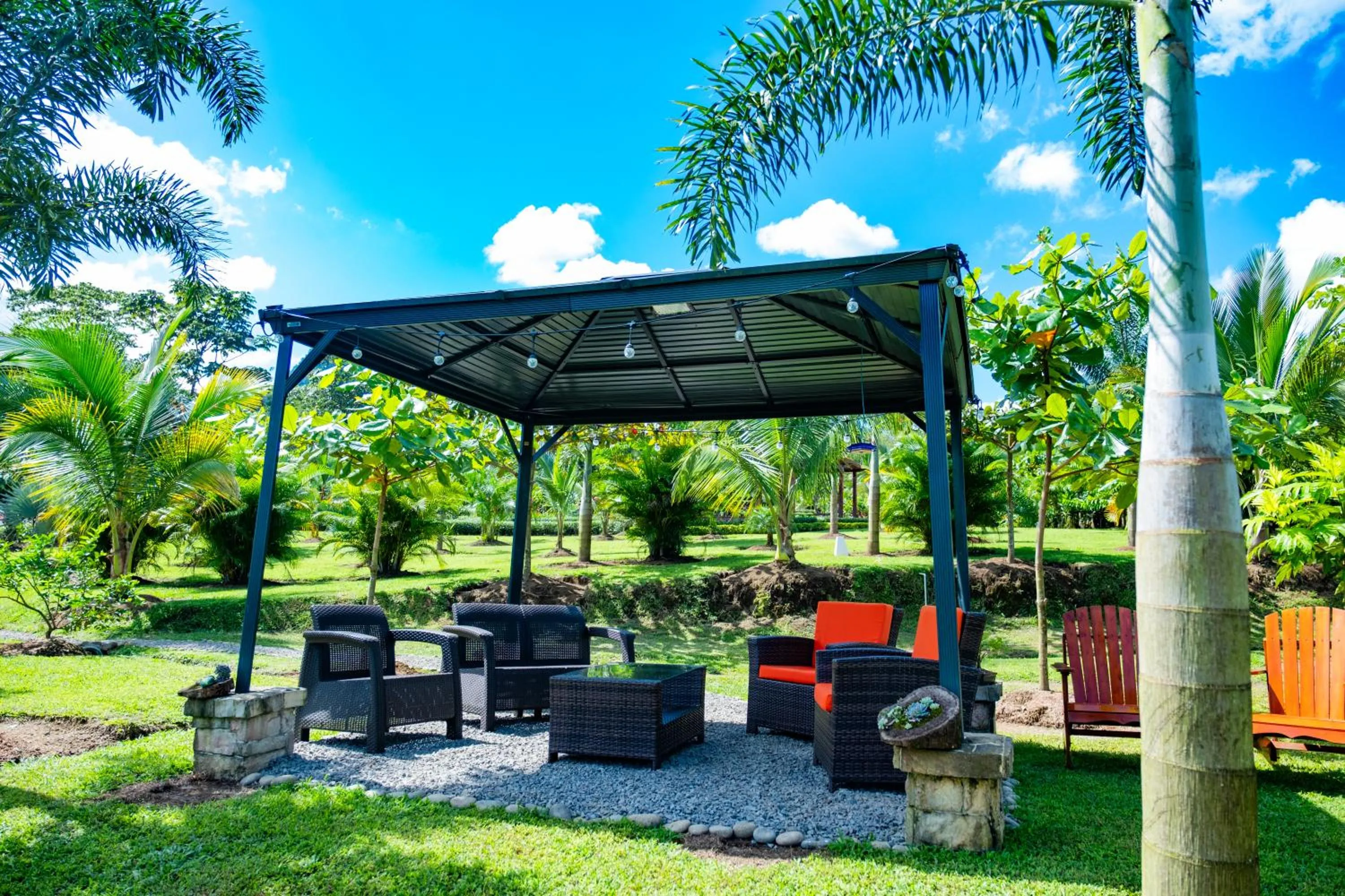Seating area in Hotel Sanctuarium Adults Only