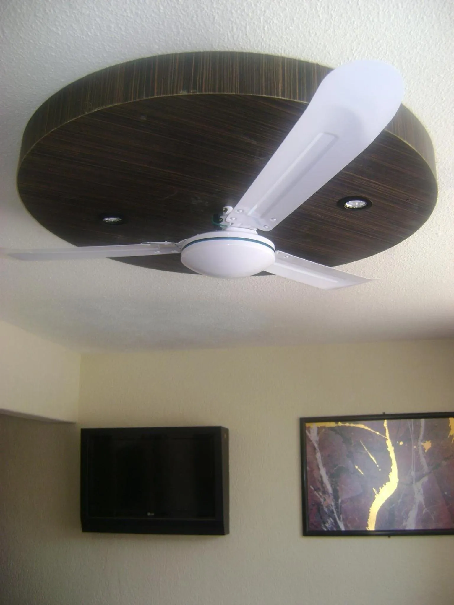 TV and multimedia in Hotel Arizona