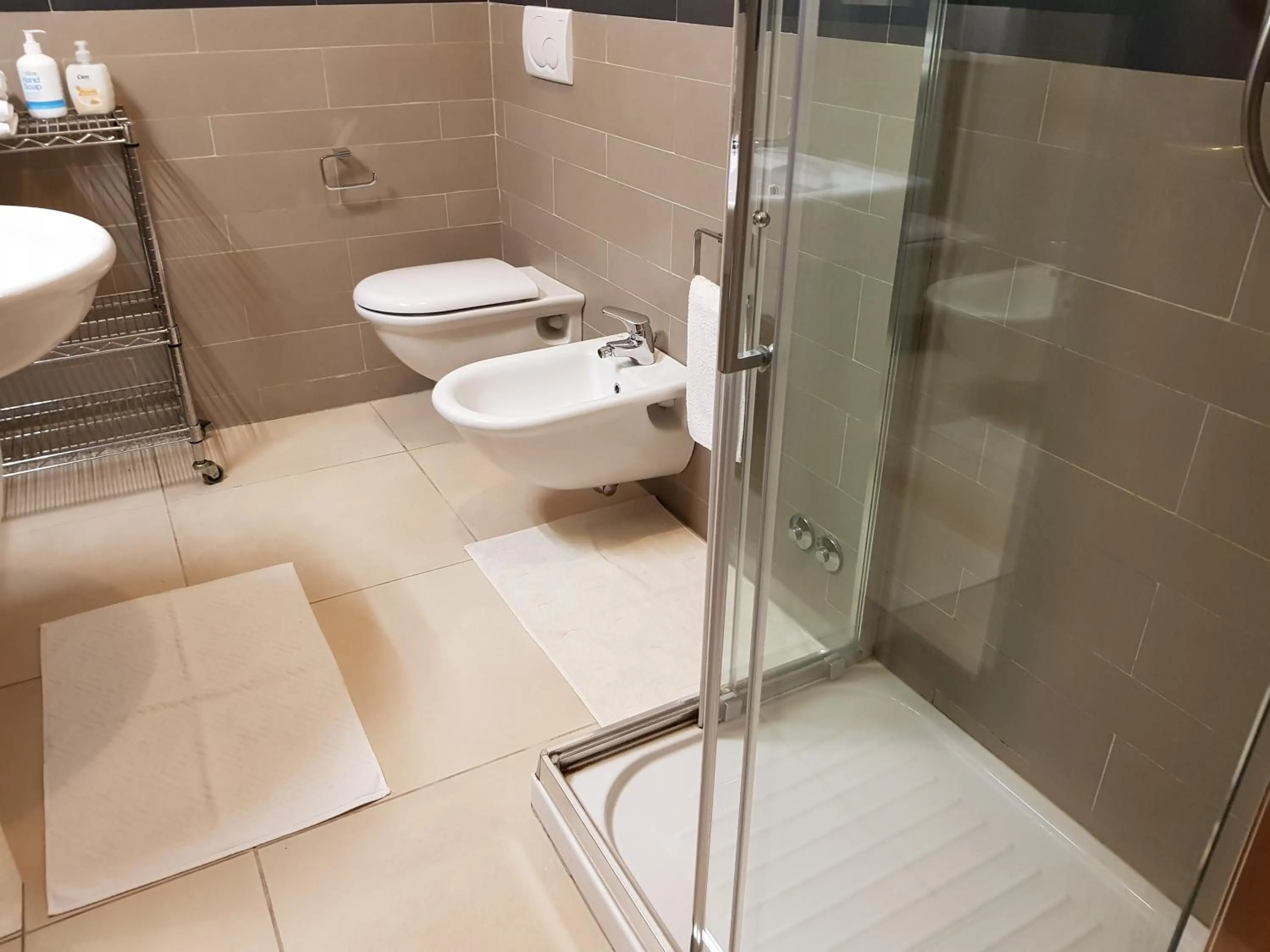 Bathroom in Mare e Monti Apartment