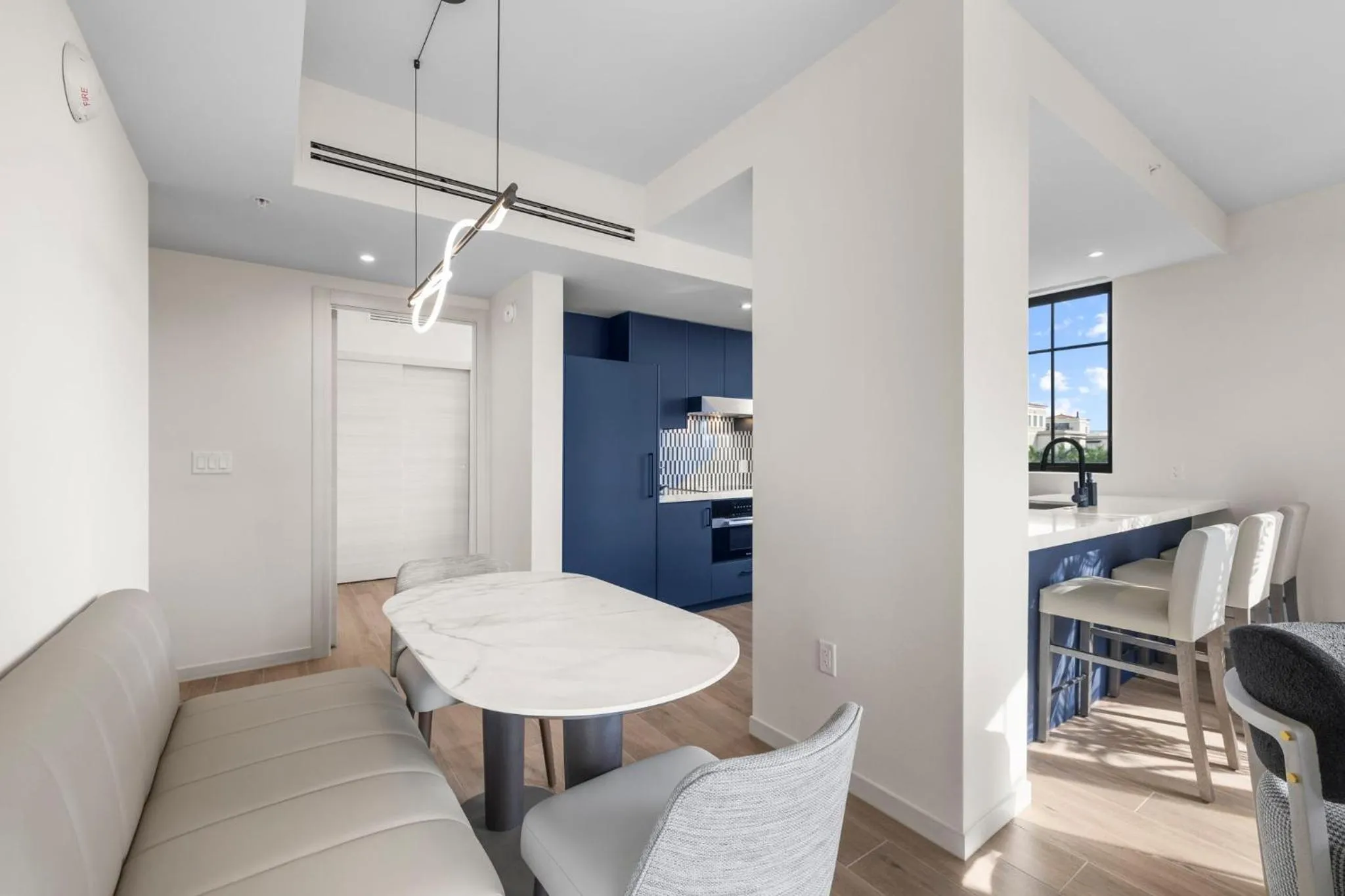 Kitchen or kitchenette in The Avenue Hotel Coral Gables