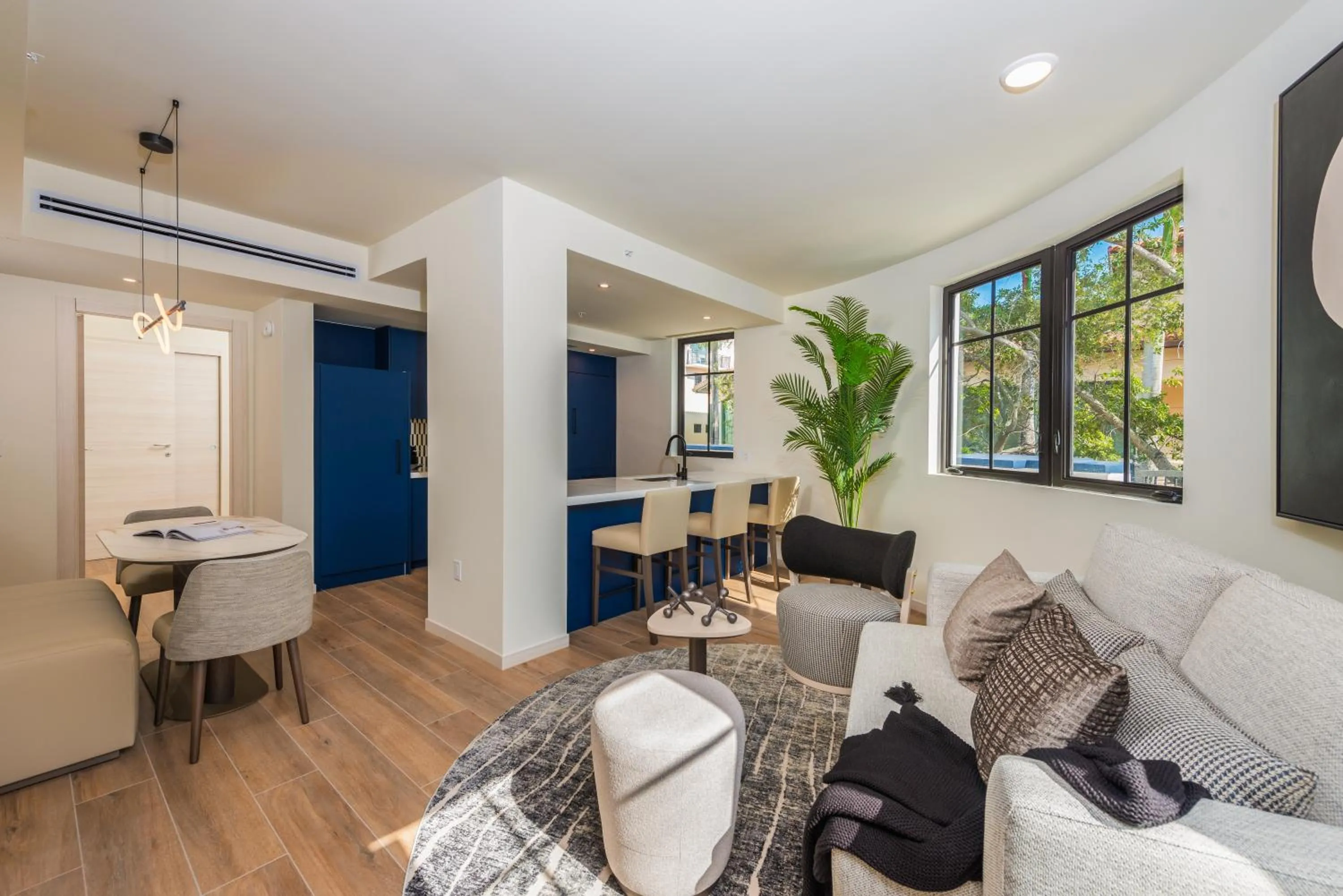Living room in The Avenue Hotel Coral Gables