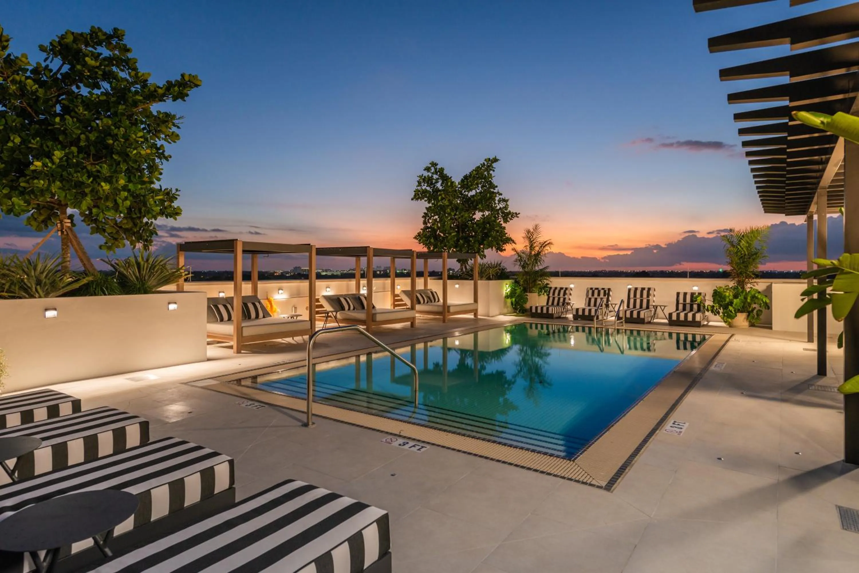 Swimming pool in The Avenue Hotel Coral Gables