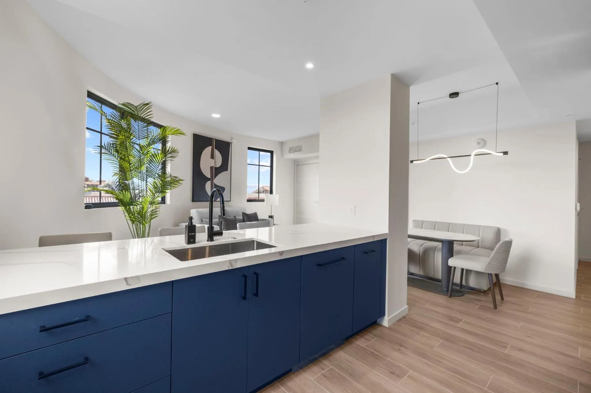 Kitchen or kitchenette in The Avenue Hotel Coral Gables