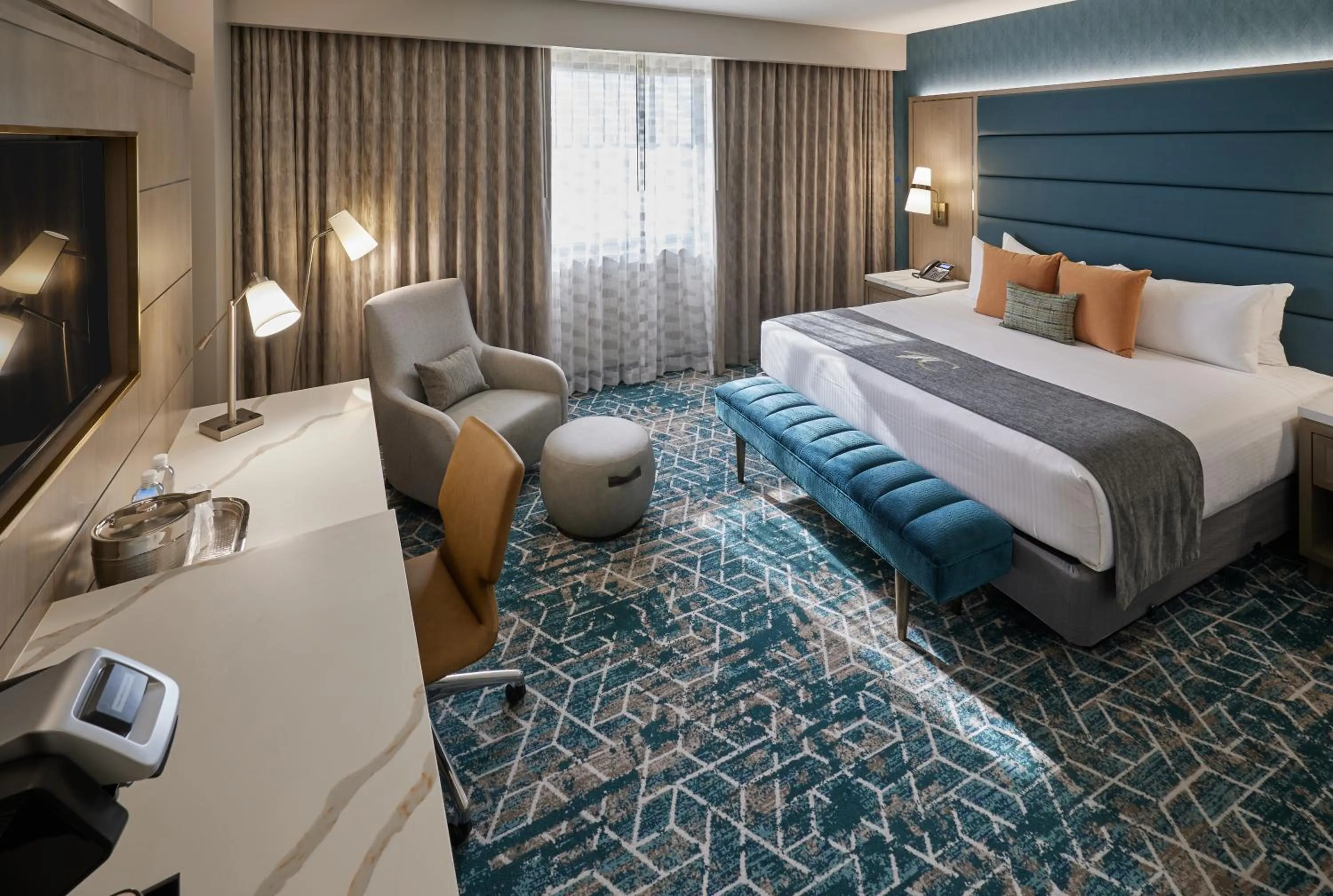 Photo of the whole room, Bed in Choctaw Casino Resort - Durant