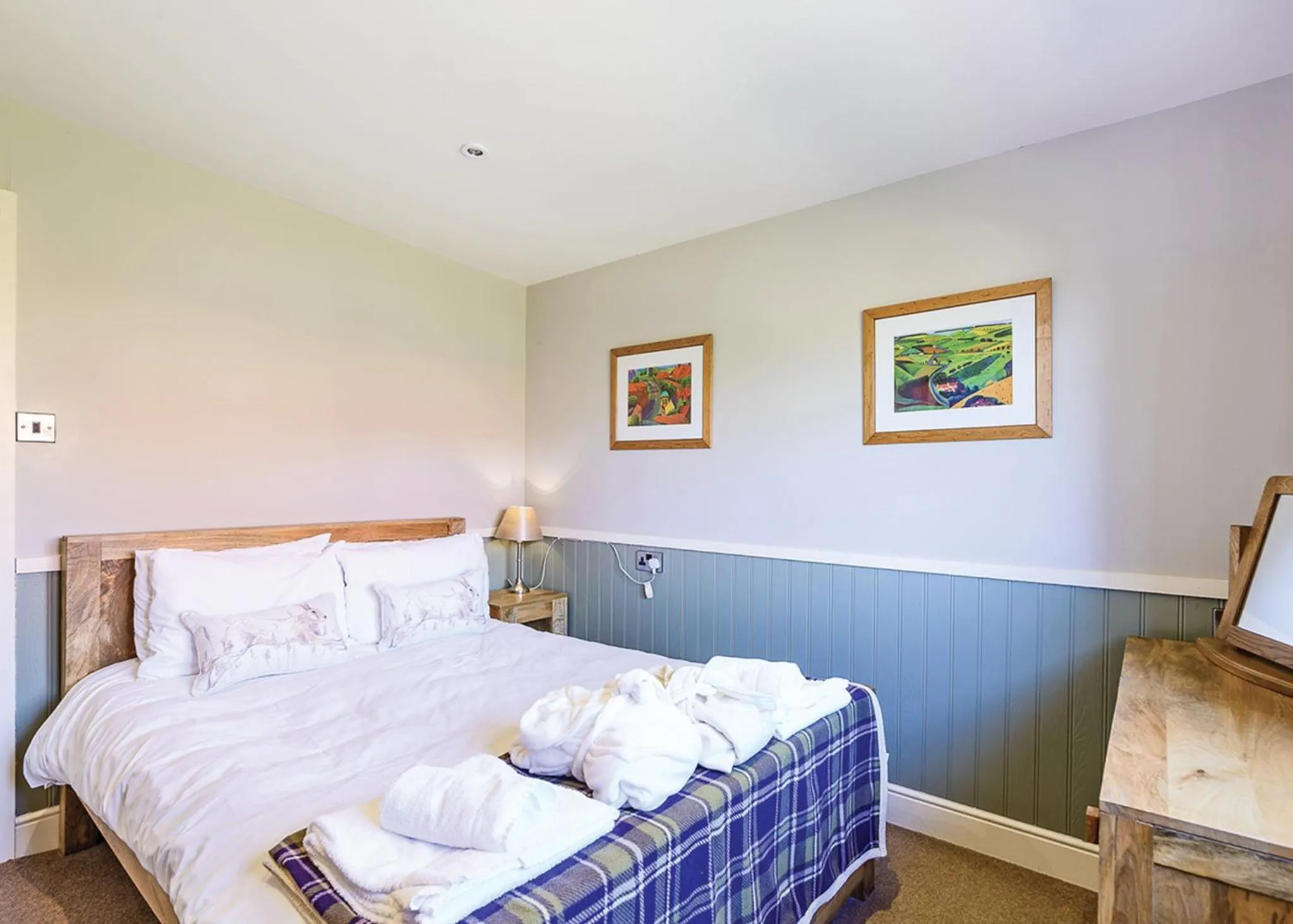 Property building, Bed in Pickering Lodges