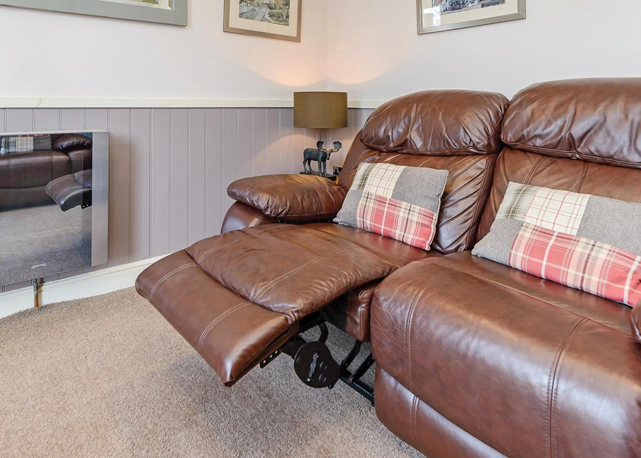 Property building in Pickering Lodges